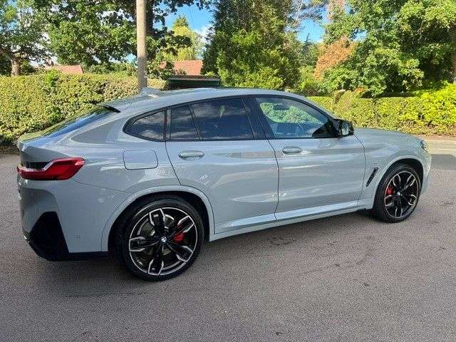 A 2021 BMW X4 3.0 M40d MHT SUV 5dr Diesel Hybrid Auto xDrive Euro 6 (s/s) (340 ps) A 2021 BMW X4 3.0 M40d MHT SUV 5dr Diesel Hybrid Auto xDrive Euro 6 (s/s) (340 ps)