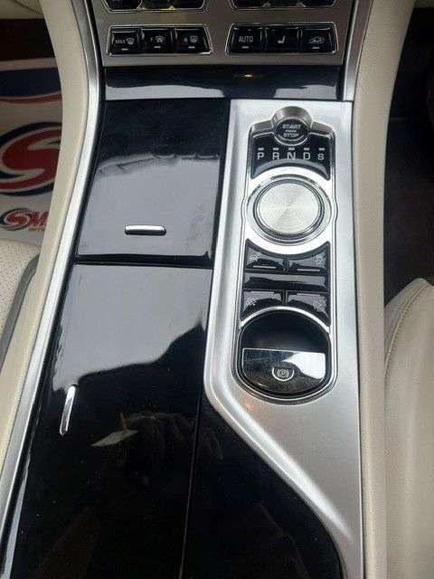 2013 JAGUAR XF 2013 JAGUAR XF