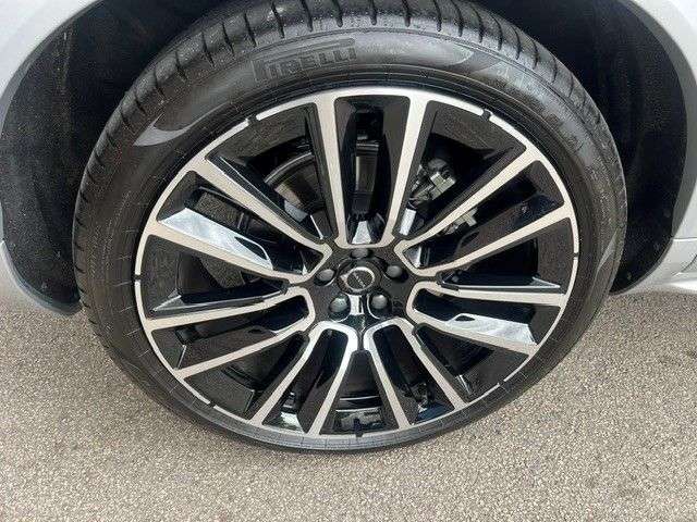 2025 VOLVO XC90 2025 VOLVO XC90