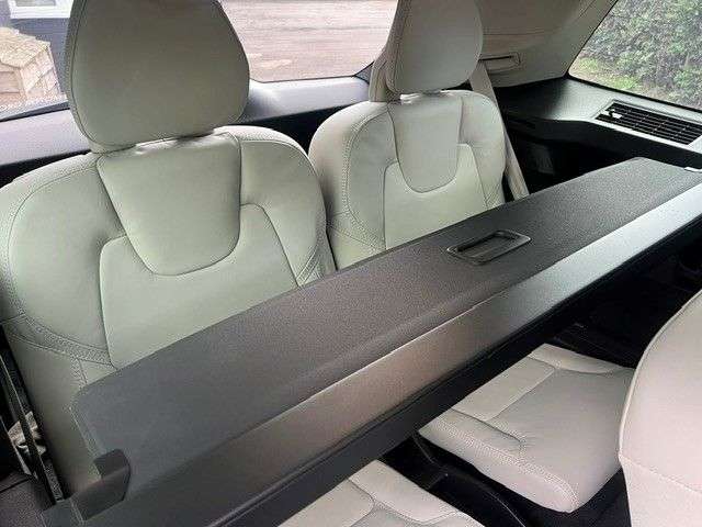 2025 VOLVO XC90 2025 VOLVO XC90