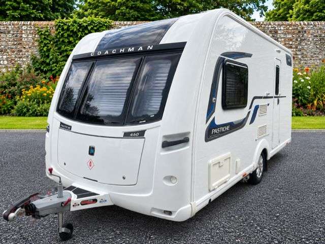 A 2016 COACHMAN PASTICHE 460 A 2016 COACHMAN PASTICHE 460