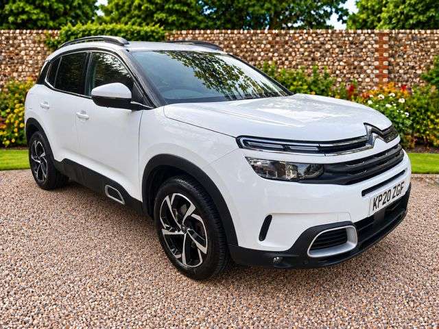A 2020 CITROEN C5 AIRCROSS 1.5 BlueHDi Flair SUV 5dr Diesel EAT8 Euro 6 (s/s) (130 ps) A 2020 CITROEN C5 AIRCROSS 1.5 BlueHDi Flair SUV 5dr Diesel EAT8 Euro 6 (s/s) (130 ps)