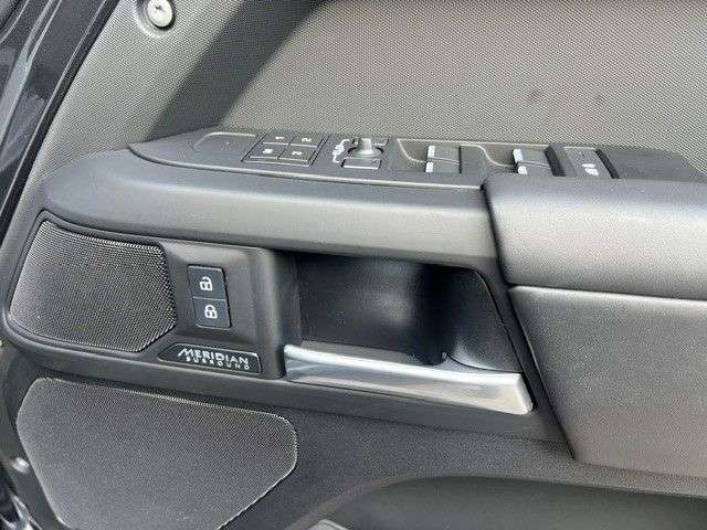 2024 LAND ROVER DEFENDER 110 2024 LAND ROVER DEFENDER 110