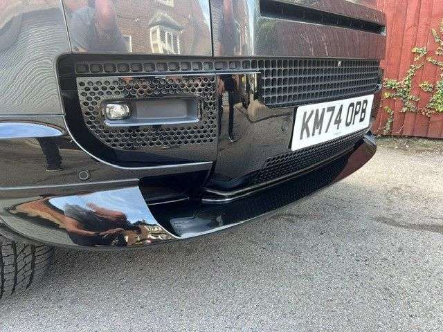 2024 LAND ROVER DEFENDER 110 2024 LAND ROVER DEFENDER 110