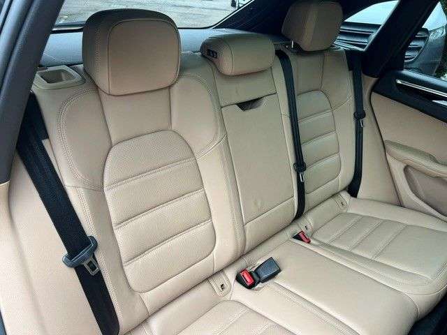 2020 PORSCHE MACAN 2020 PORSCHE MACAN