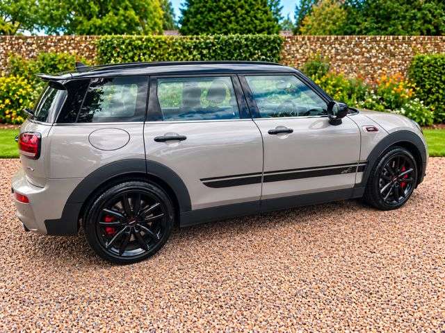 A 2022 MINI CLUBMAN 2.0 John Cooper Works Estate 6dr Petrol Steptronic ALL4 Euro 6 (s/s) (306 p A 2022 MINI CLUBMAN 2.0 John Cooper Works Estate 6dr Petrol Steptronic ALL4 Euro 6 (s/s) (306 p