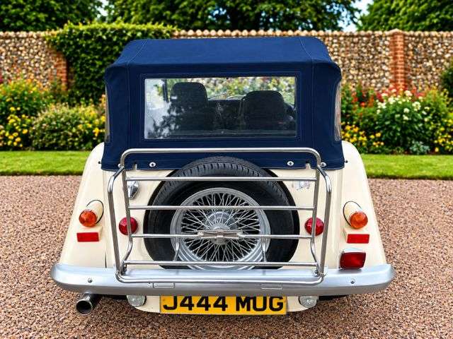 A 1992 MORGAN PLUS FOUR 1.6l 2dr A 1992 MORGAN PLUS FOUR 1.6l 2dr