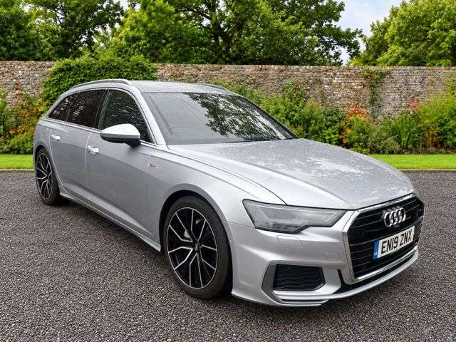 A 2019 AUDI A6 AVANT 2.0 TDI 40 S line Estate 5dr Diesel S Tronic Euro 6 (s/s) (204 ps) A 2019 AUDI A6 AVANT 2.0 TDI 40 S line Estate 5dr Diesel S Tronic Euro 6 (s/s) (204 ps)