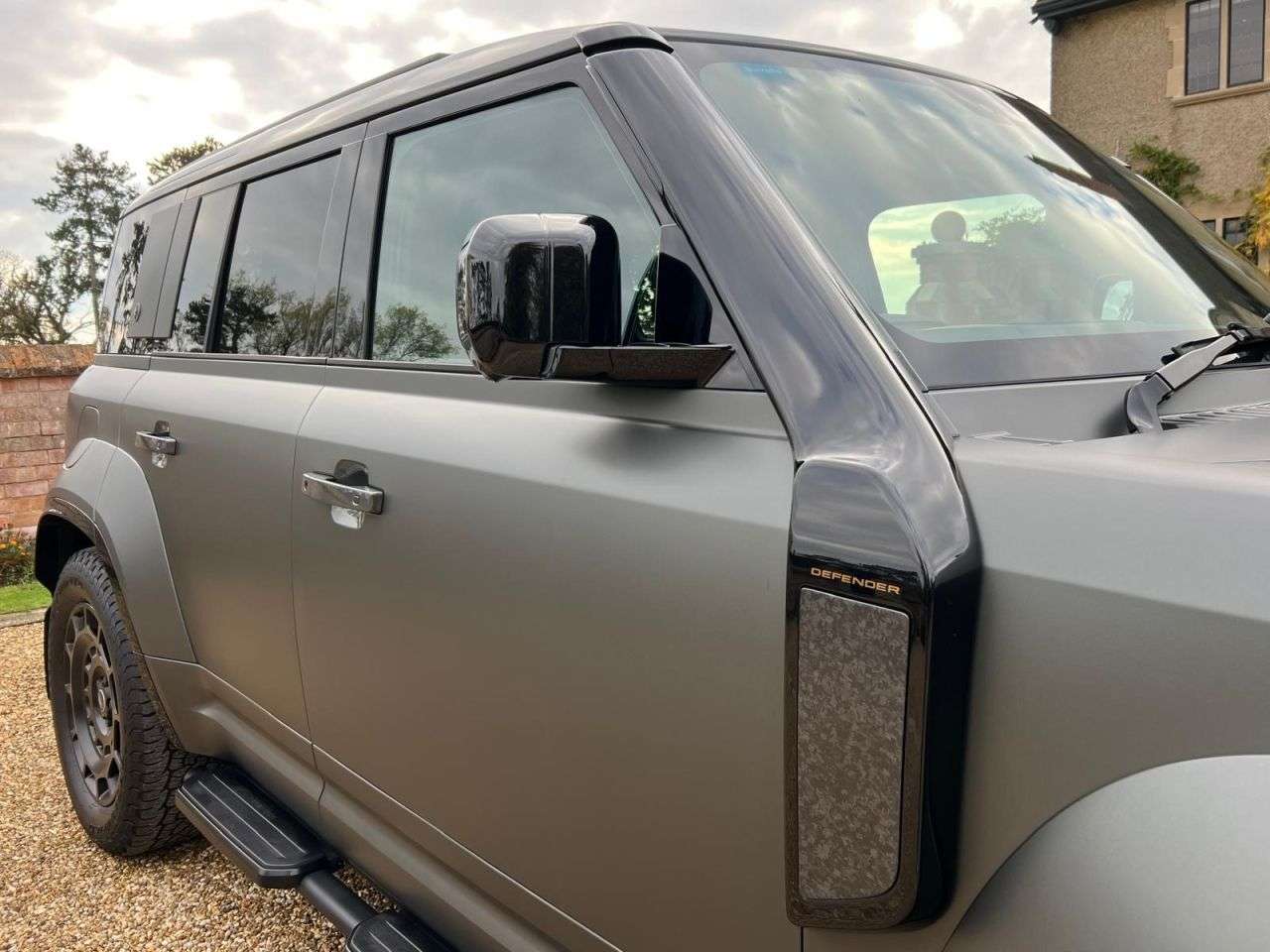 2025 LAND ROVER DEFENDER 110 2025 LAND ROVER DEFENDER 110