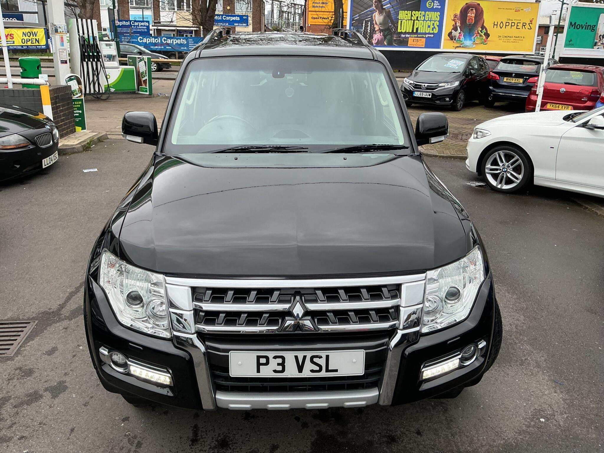 A 2016 MITSUBISHI SHOGUN 3.2 DI-DC SG3 Auto 4WD Euro 6 5dr LWB A 2016 MITSUBISHI SHOGUN 3.2 DI-DC SG3 Auto 4WD Euro 6 5dr LWB