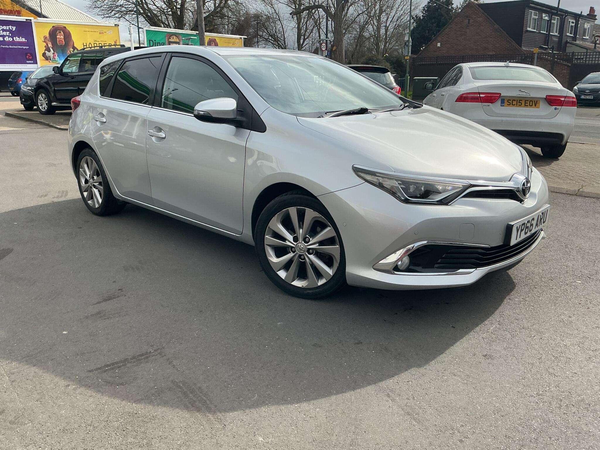 2016 TOYOTA AURIS 2016 TOYOTA AURIS