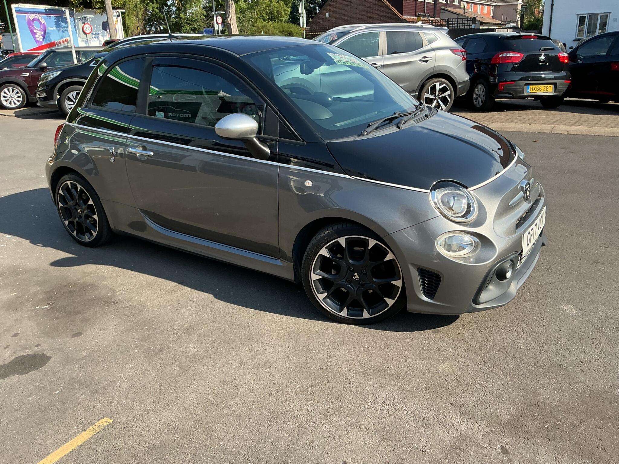 2017 ABARTH 595 2017 ABARTH 595
