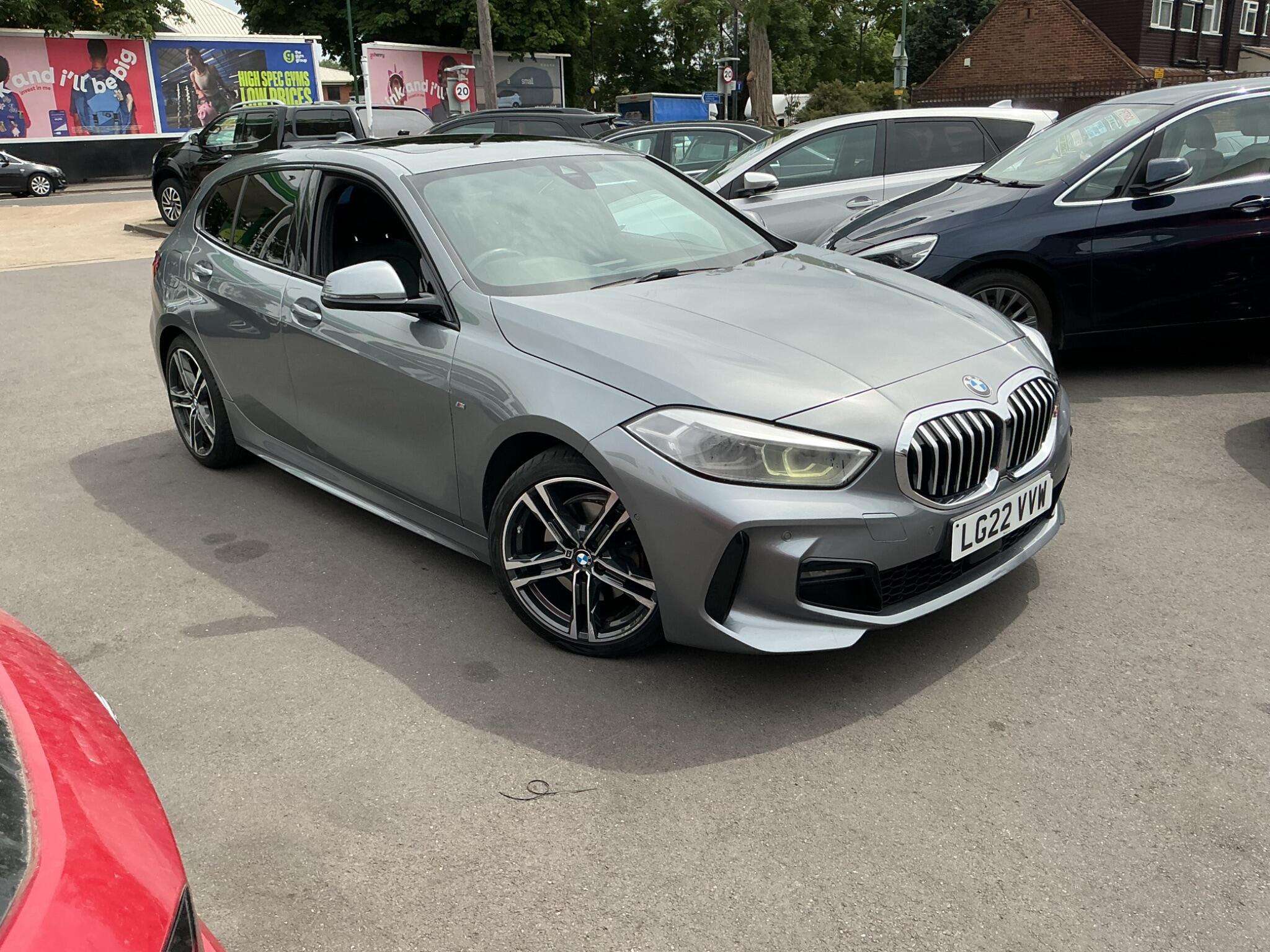 A 2022 BMW 1 SERIES 1.5 118i M Sport (LCP) DCT Euro 6 (s/s) 5dr A 2022 BMW 1 SERIES 1.5 118i M Sport (LCP) DCT Euro 6 (s/s) 5dr