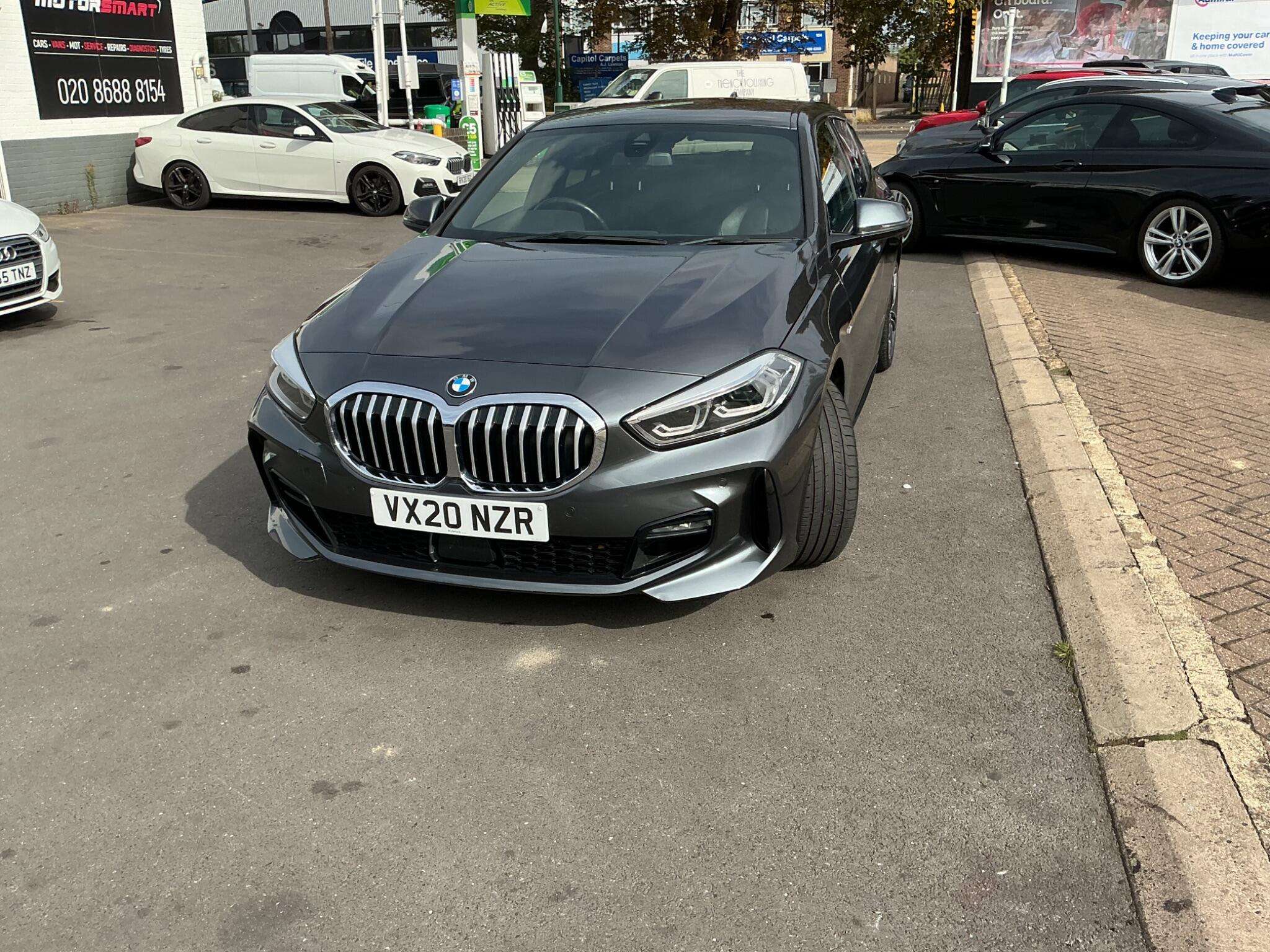 A 2020 BMW 1 SERIES 1.5 118i M Sport DCT Euro 6 (s/s) 5dr A 2020 BMW 1 SERIES 1.5 118i M Sport DCT Euro 6 (s/s) 5dr