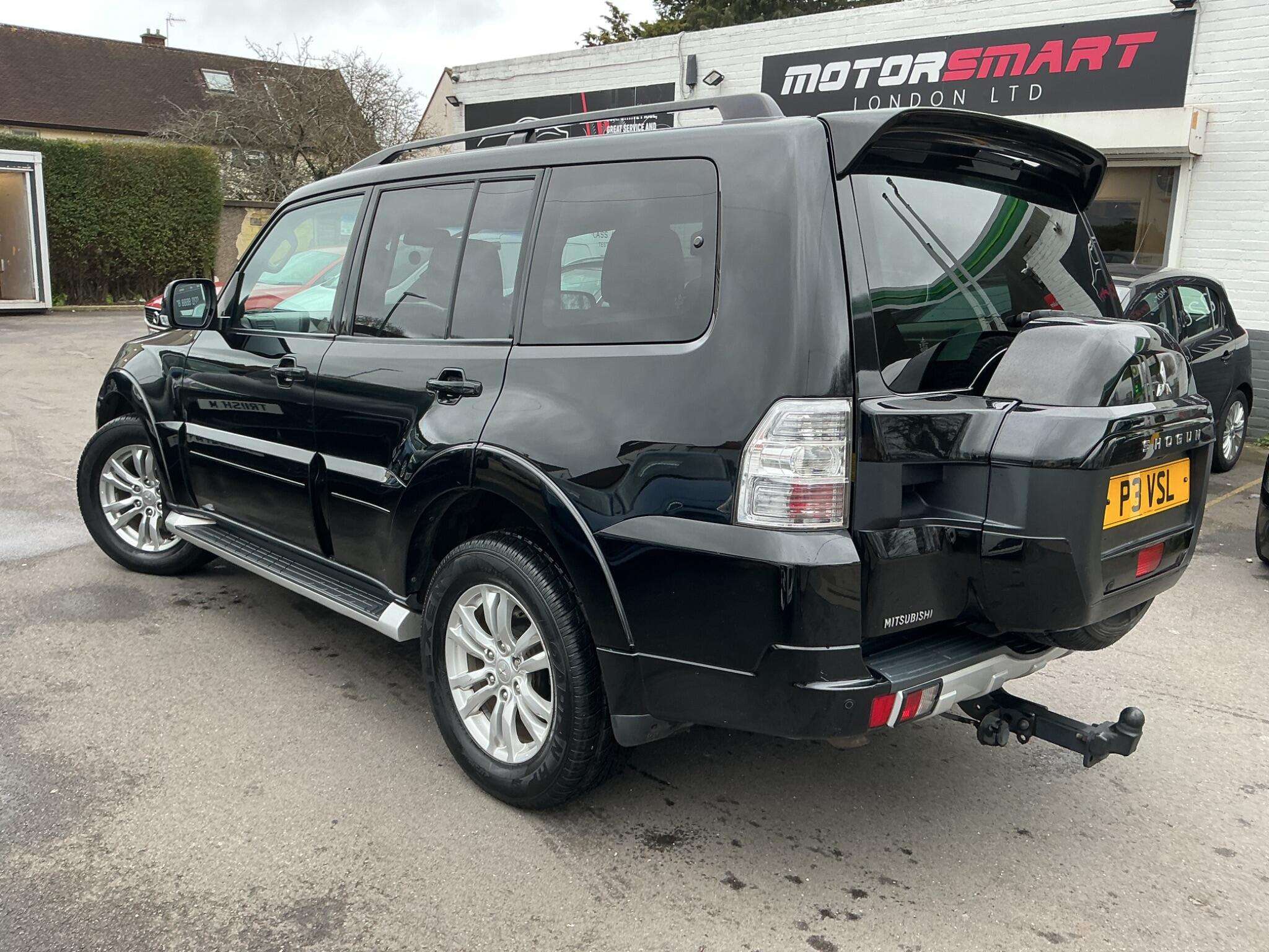 2016 MITSUBISHI SHOGUN 2016 MITSUBISHI SHOGUN