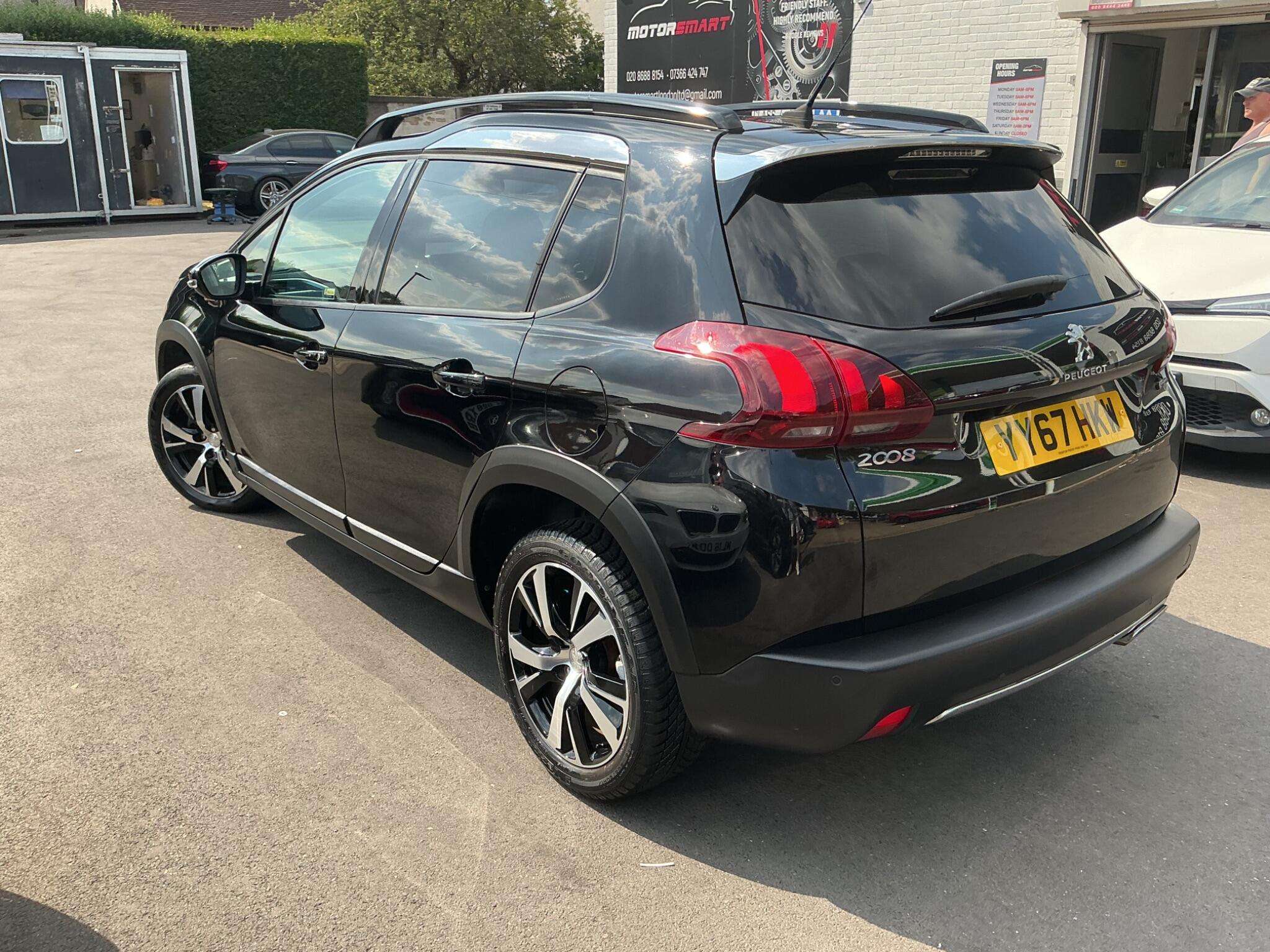 2018 PEUGEOT 2008 2018 PEUGEOT 2008