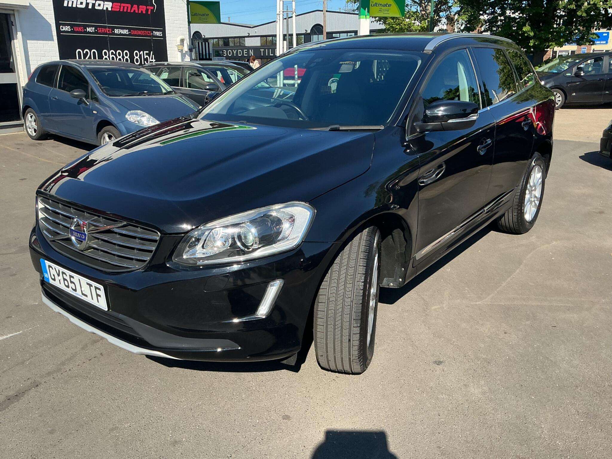 2015 VOLVO XC60 2015 VOLVO XC60
