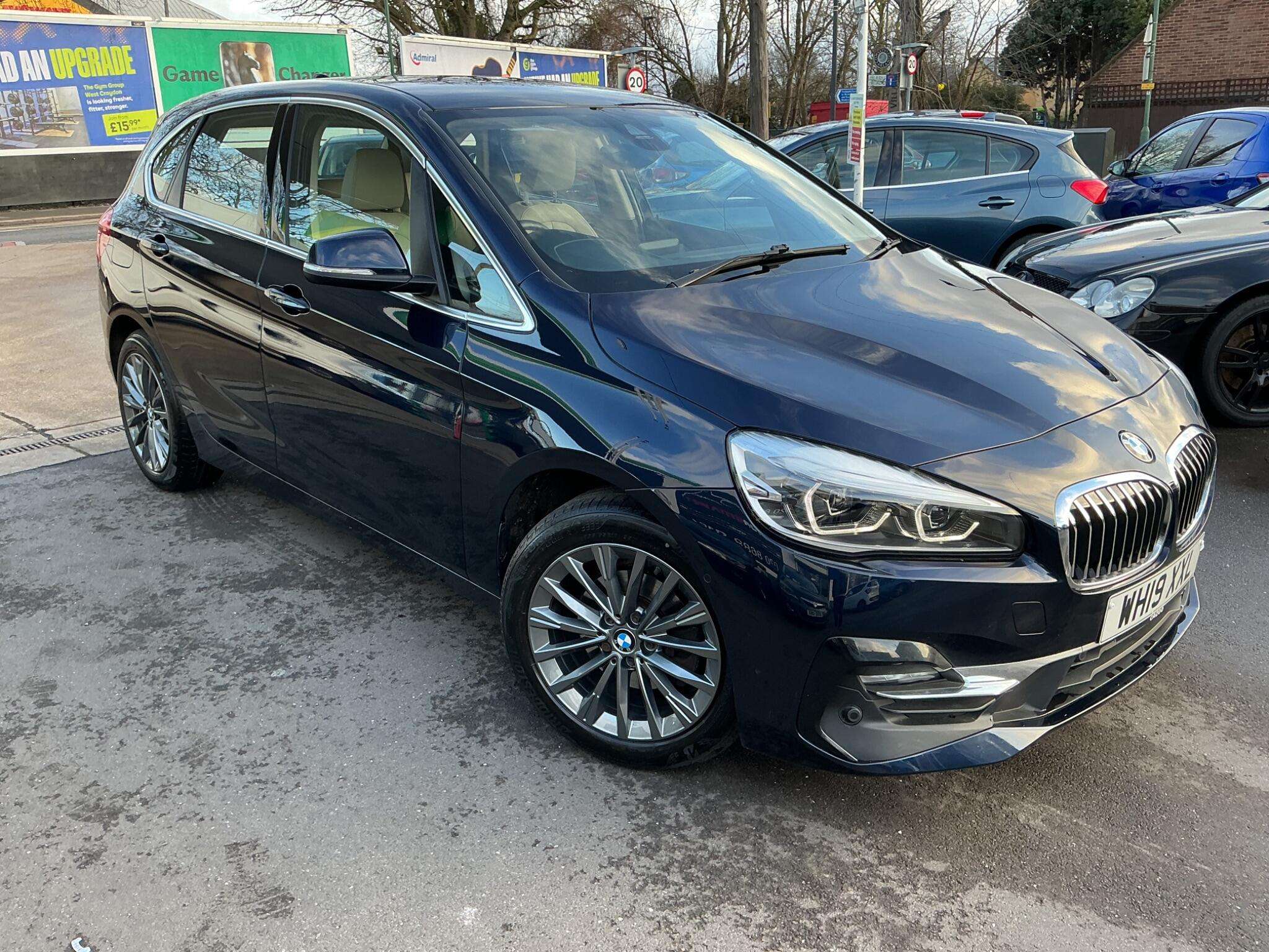 A 2019 BMW 2 SERIES ACTIVE TOURER 1.5 218i Luxury DCT Euro 6 (s/s) 5dr A 2019 BMW 2 SERIES ACTIVE TOURER 1.5 218i Luxury DCT Euro 6 (s/s) 5dr