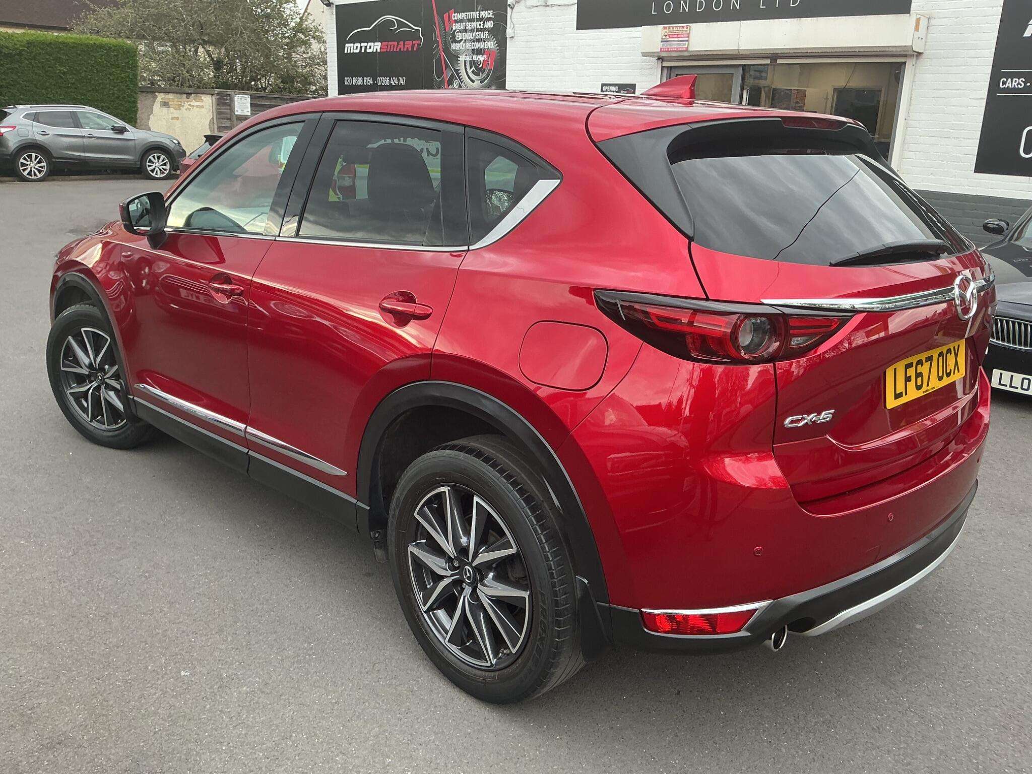 A 2017 MAZDA CX-5 2.2 SKYACTIV-D Sport Nav Euro 6 (s/s) 5dr A 2017 MAZDA CX-5 2.2 SKYACTIV-D Sport Nav Euro 6 (s/s) 5dr