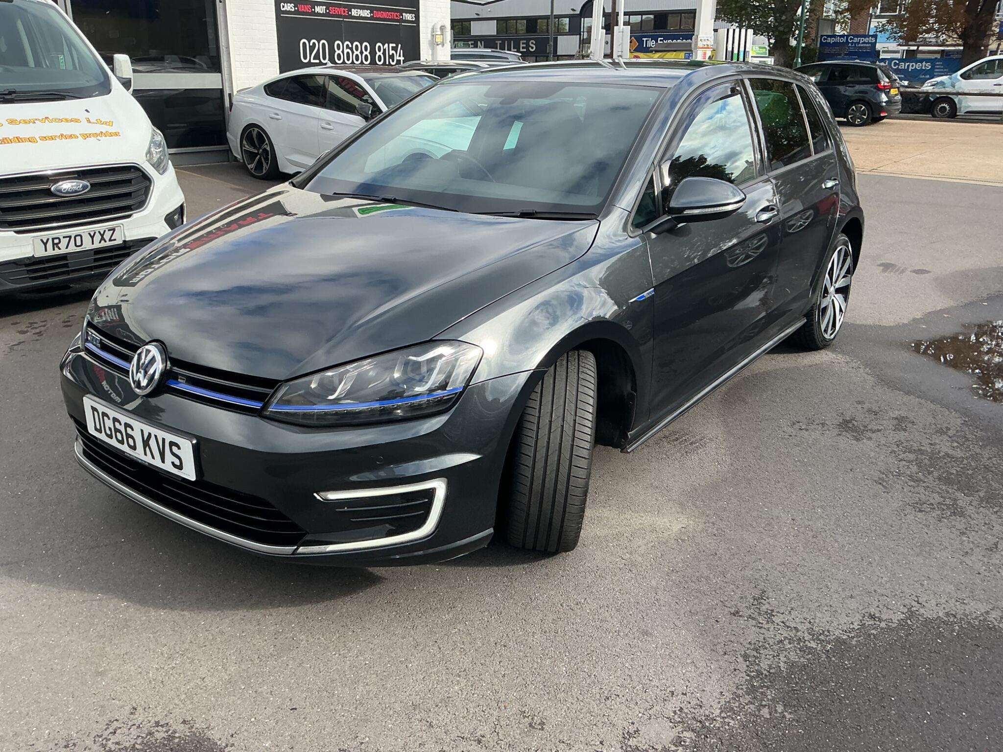 2016 VOLKSWAGEN GOLF 2016 VOLKSWAGEN GOLF