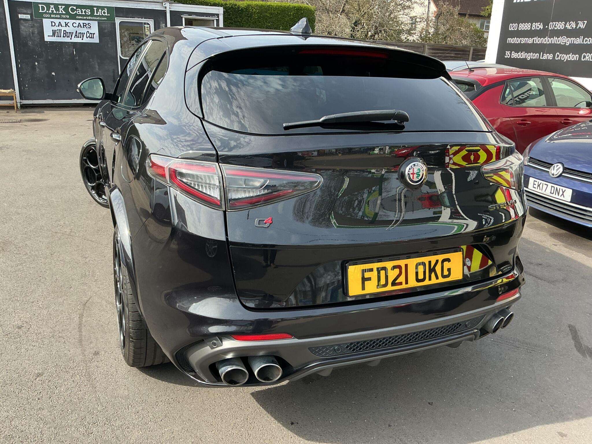 2021 ALFA ROMEO STELVIO 2021 ALFA ROMEO STELVIO