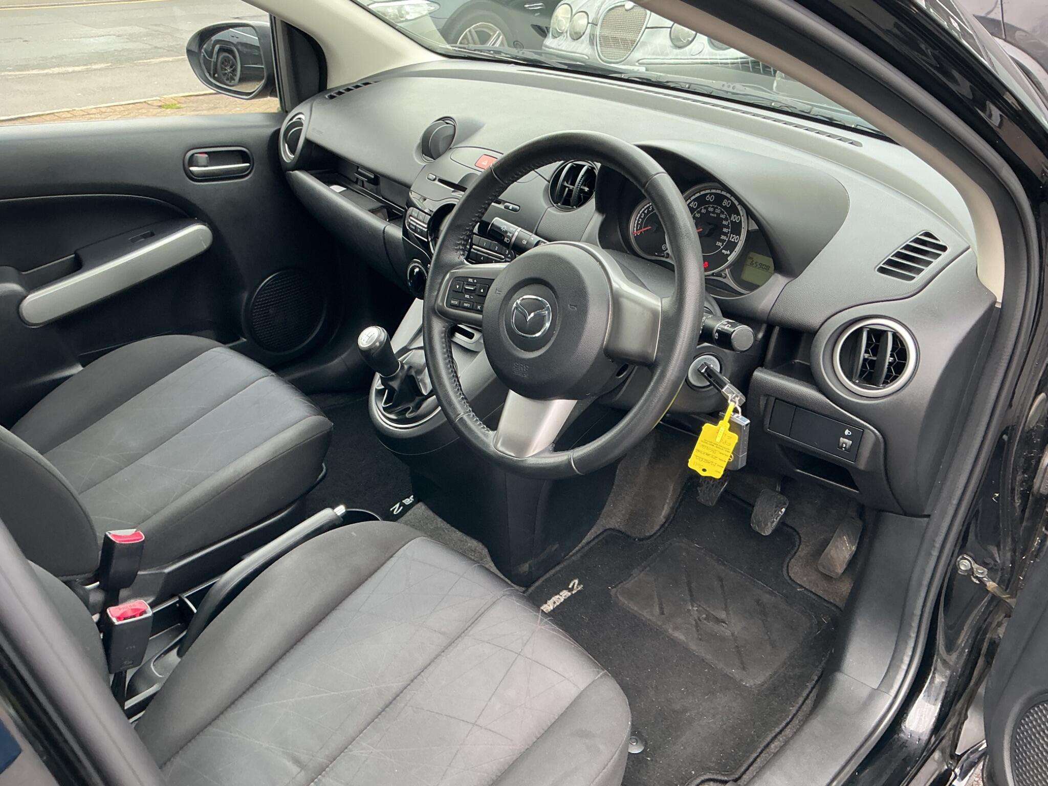 2011 MAZDA MAZDA2 2011 MAZDA MAZDA2