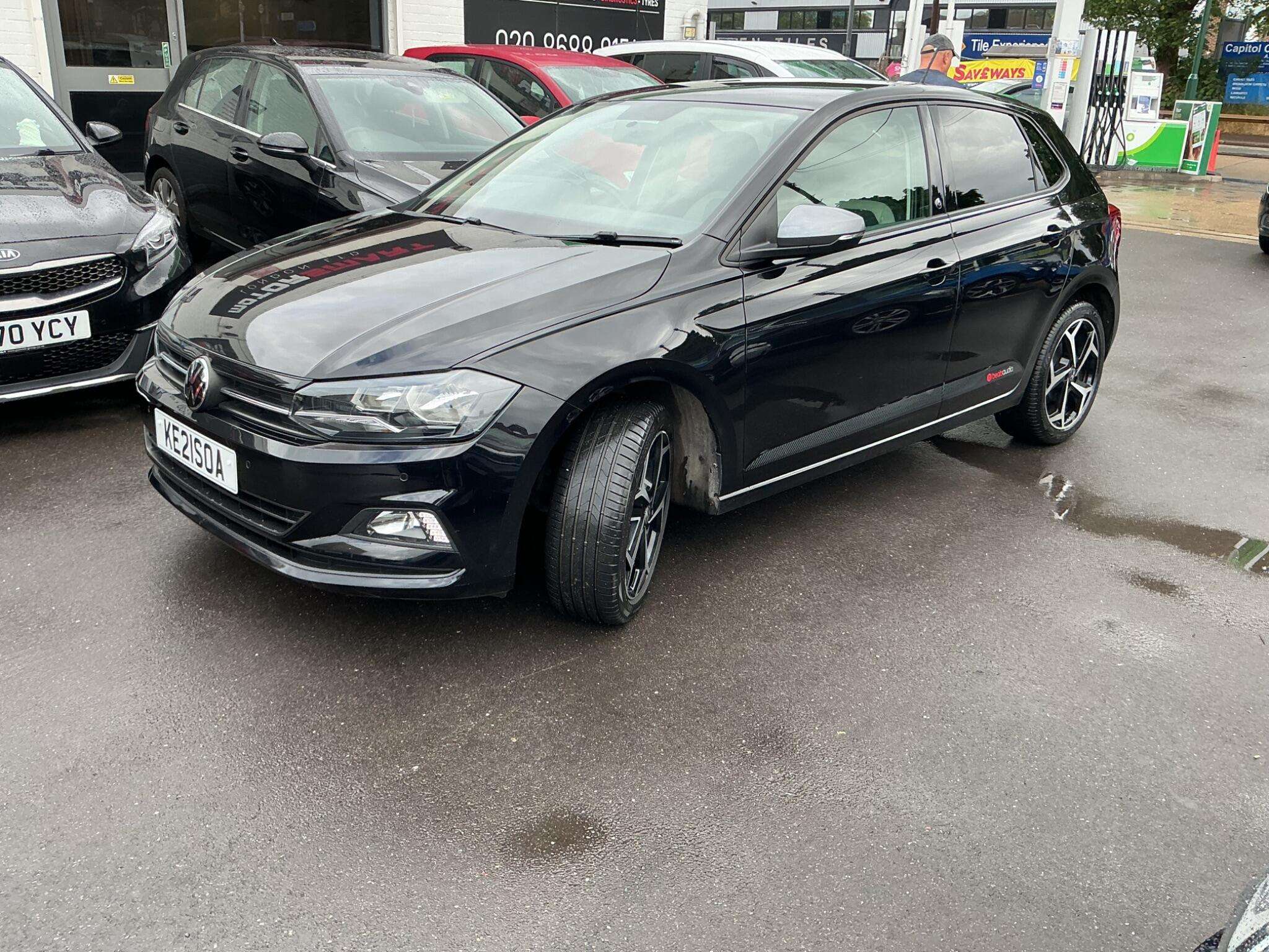 A 2021 VOLKSWAGEN POLO 1.0 TSI beats DSG Euro 6 (s/s) 5dr A 2021 VOLKSWAGEN POLO 1.0 TSI beats DSG Euro 6 (s/s) 5dr