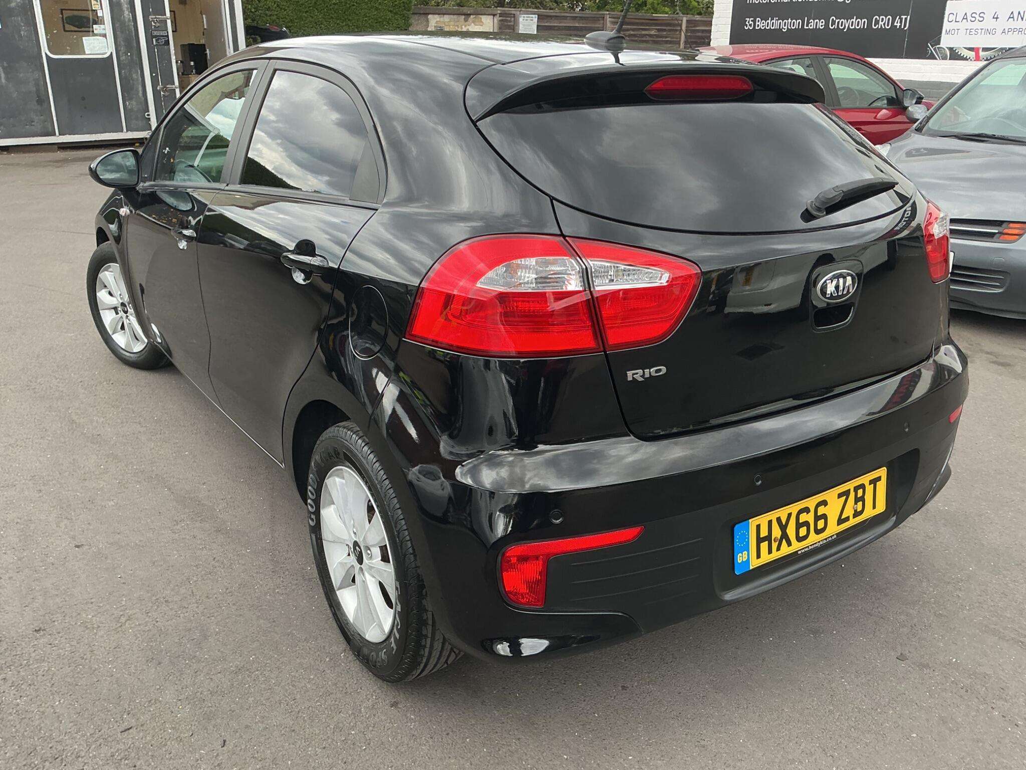 2016 KIA RIO 2016 KIA RIO