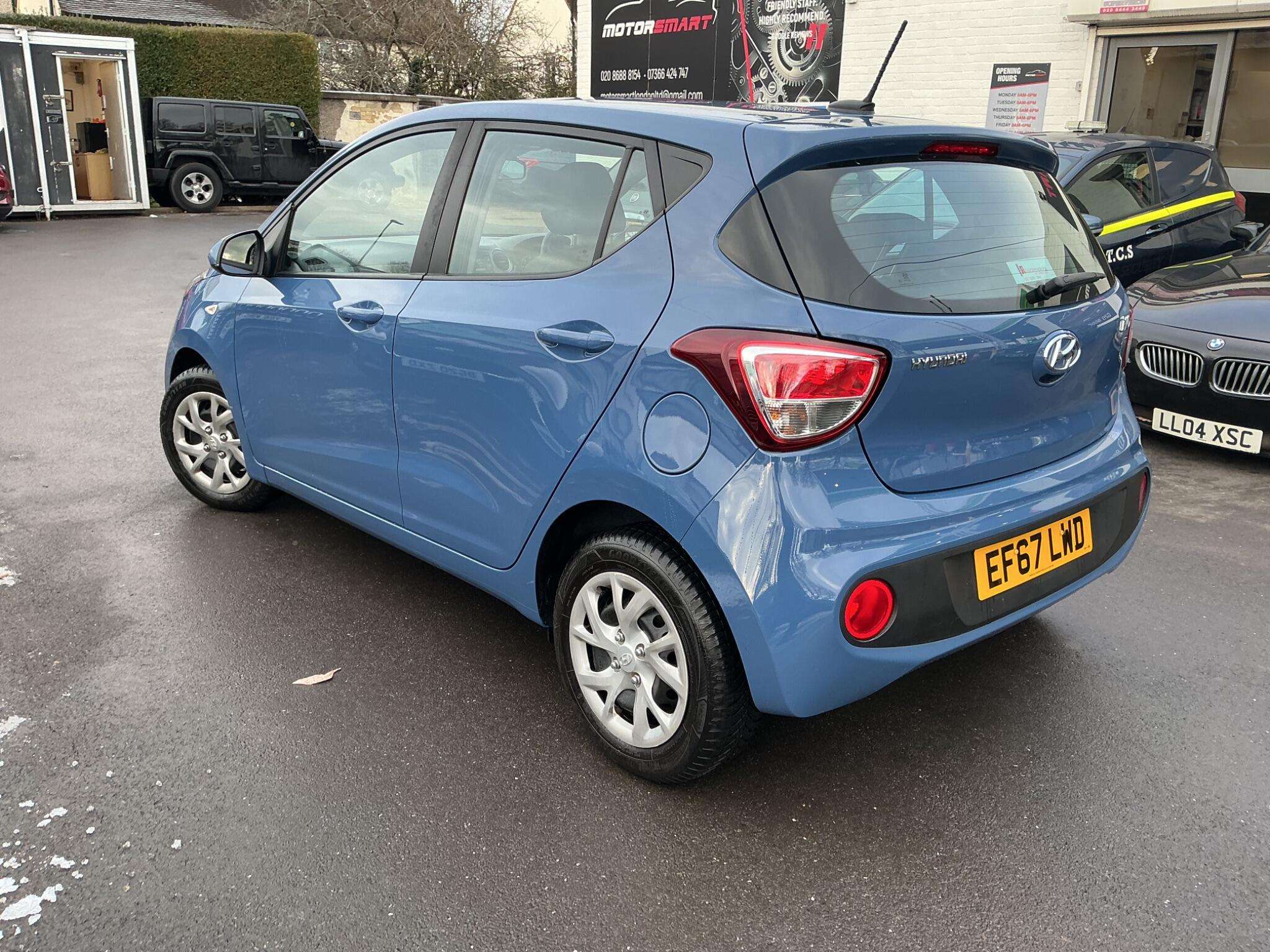 2017 HYUNDAI I10 2017 HYUNDAI I10