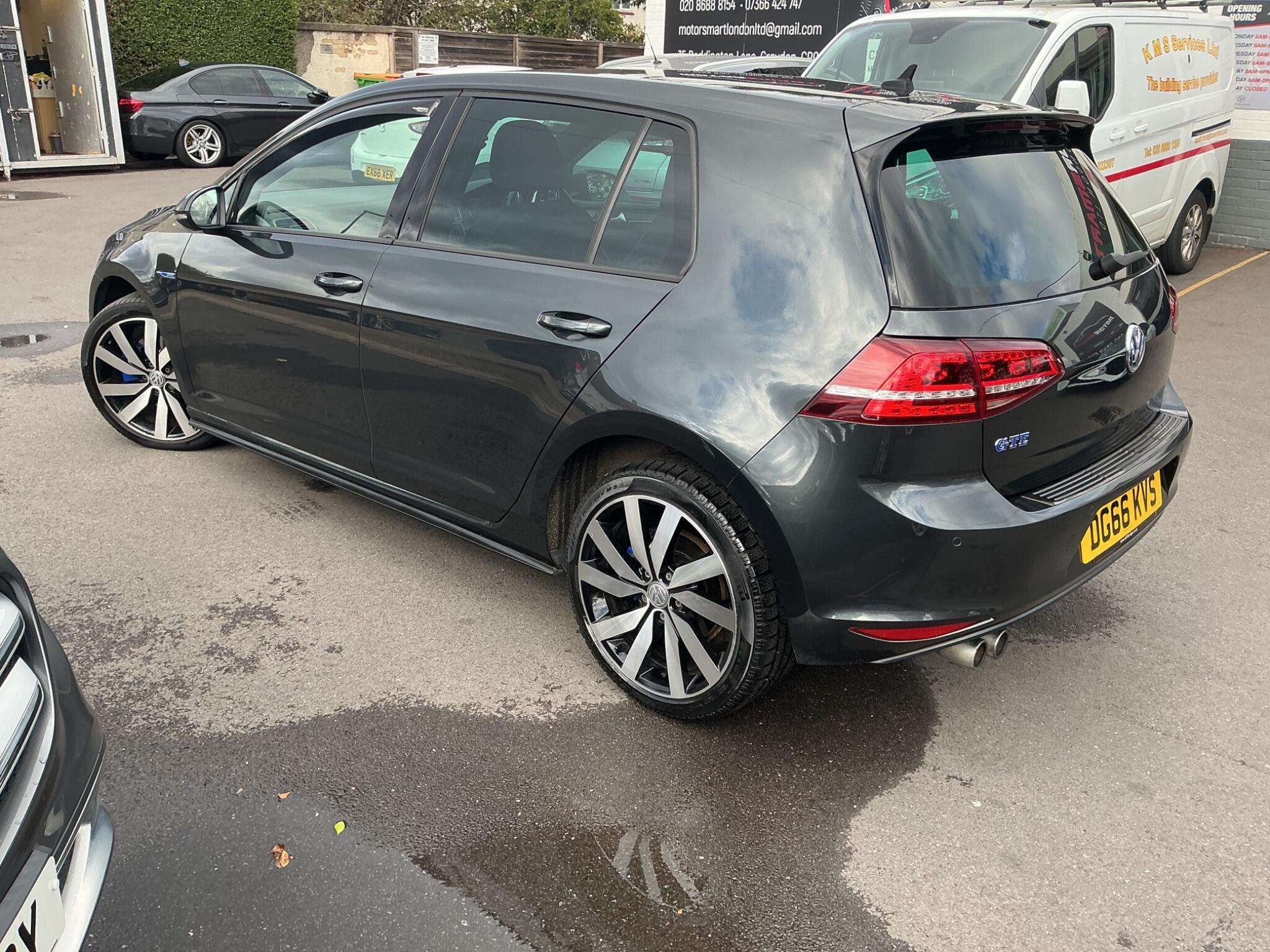 2016 VOLKSWAGEN GOLF 2016 VOLKSWAGEN GOLF