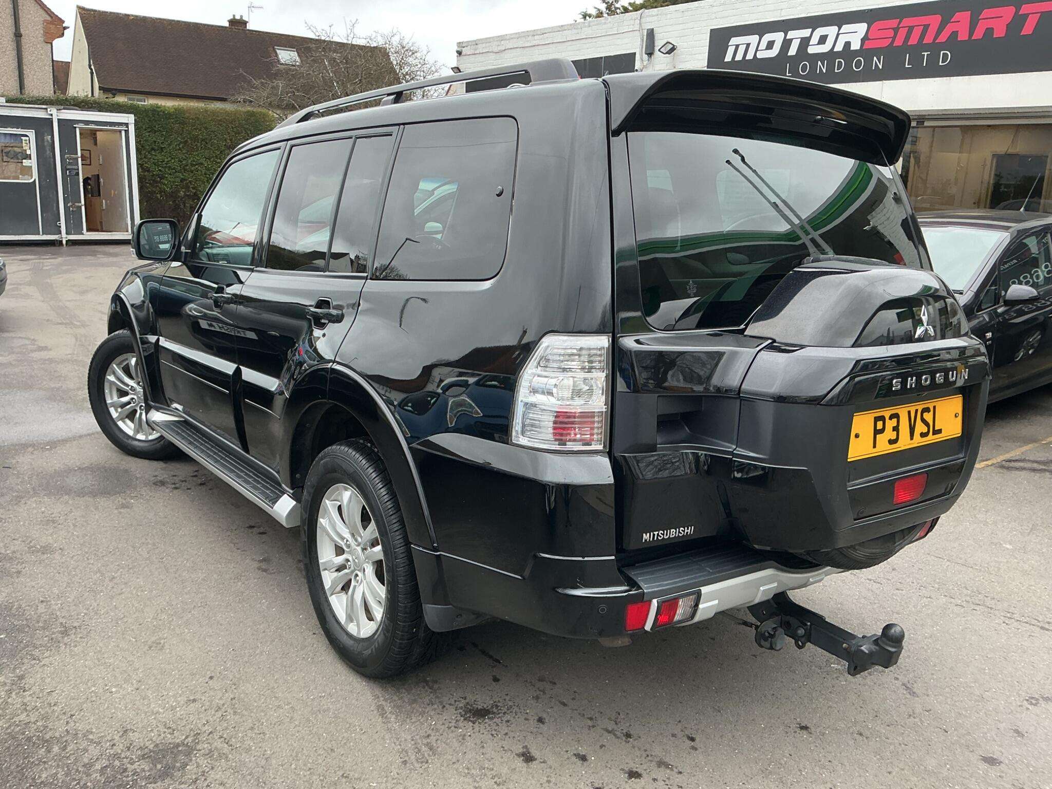 2016 MITSUBISHI SHOGUN 2016 MITSUBISHI SHOGUN