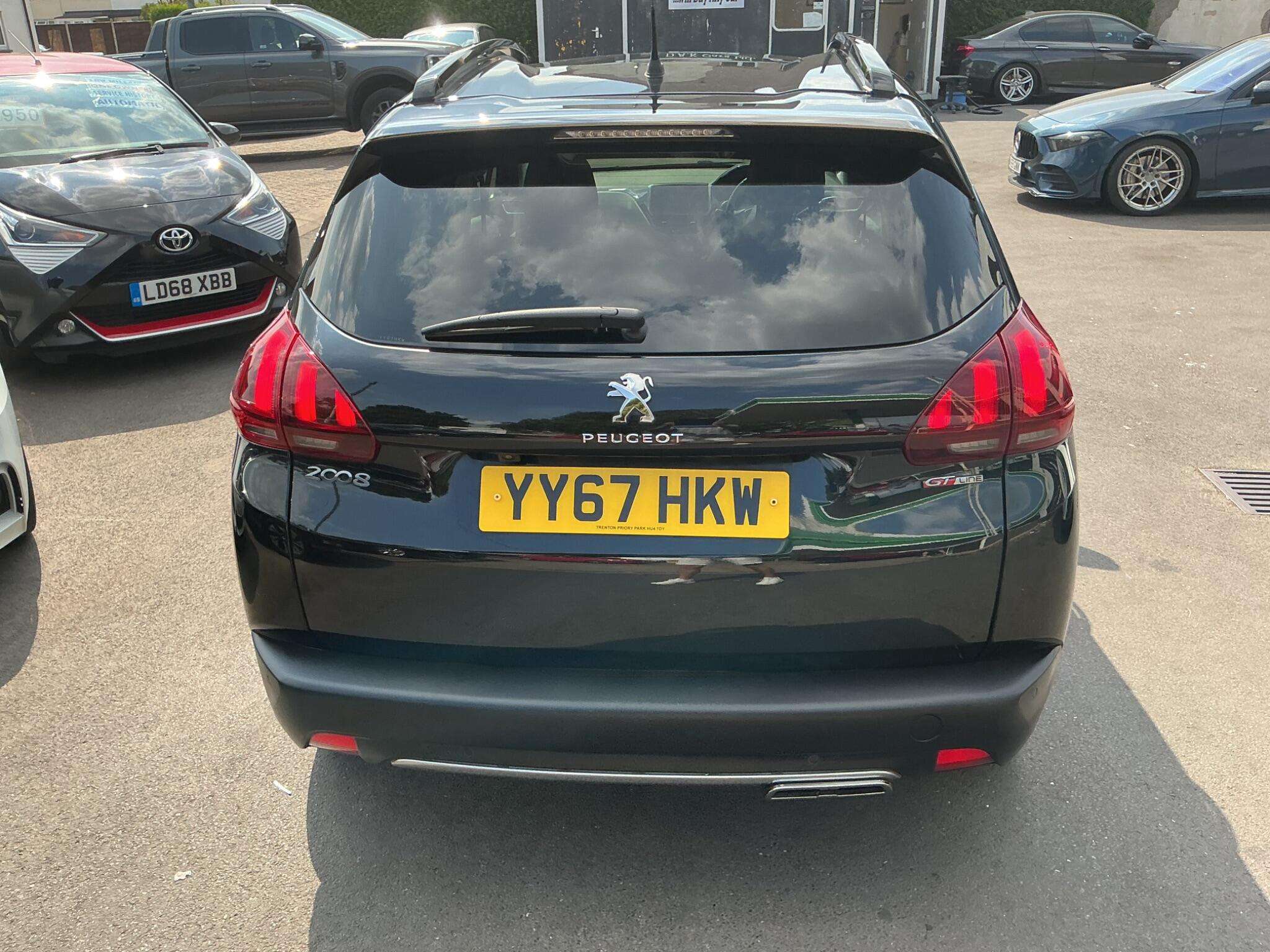 2018 PEUGEOT 2008 2018 PEUGEOT 2008