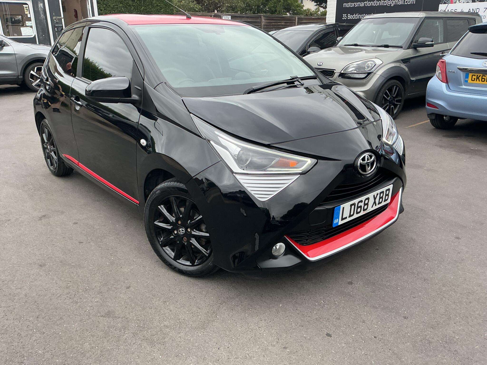 A 2018 TOYOTA AYGO 1.0 VVT-i x-press x-shift Euro 6 5dr A 2018 TOYOTA AYGO 1.0 VVT-i x-press x-shift Euro 6 5dr
