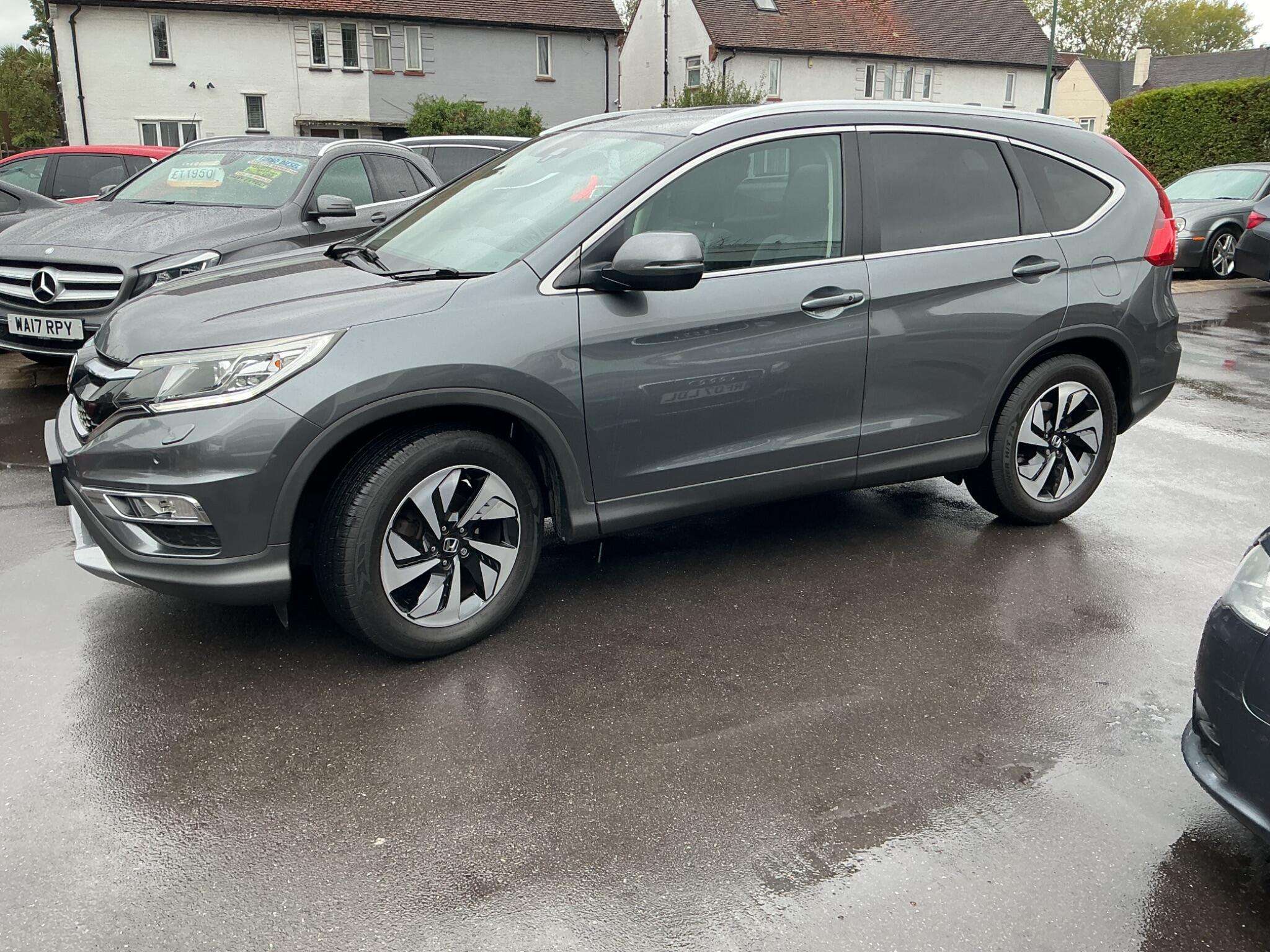 A 2017 HONDA CR-V 2.0 i-VTEC EX 4WD Euro 6 (s/s) 5dr A 2017 HONDA CR-V 2.0 i-VTEC EX 4WD Euro 6 (s/s) 5dr