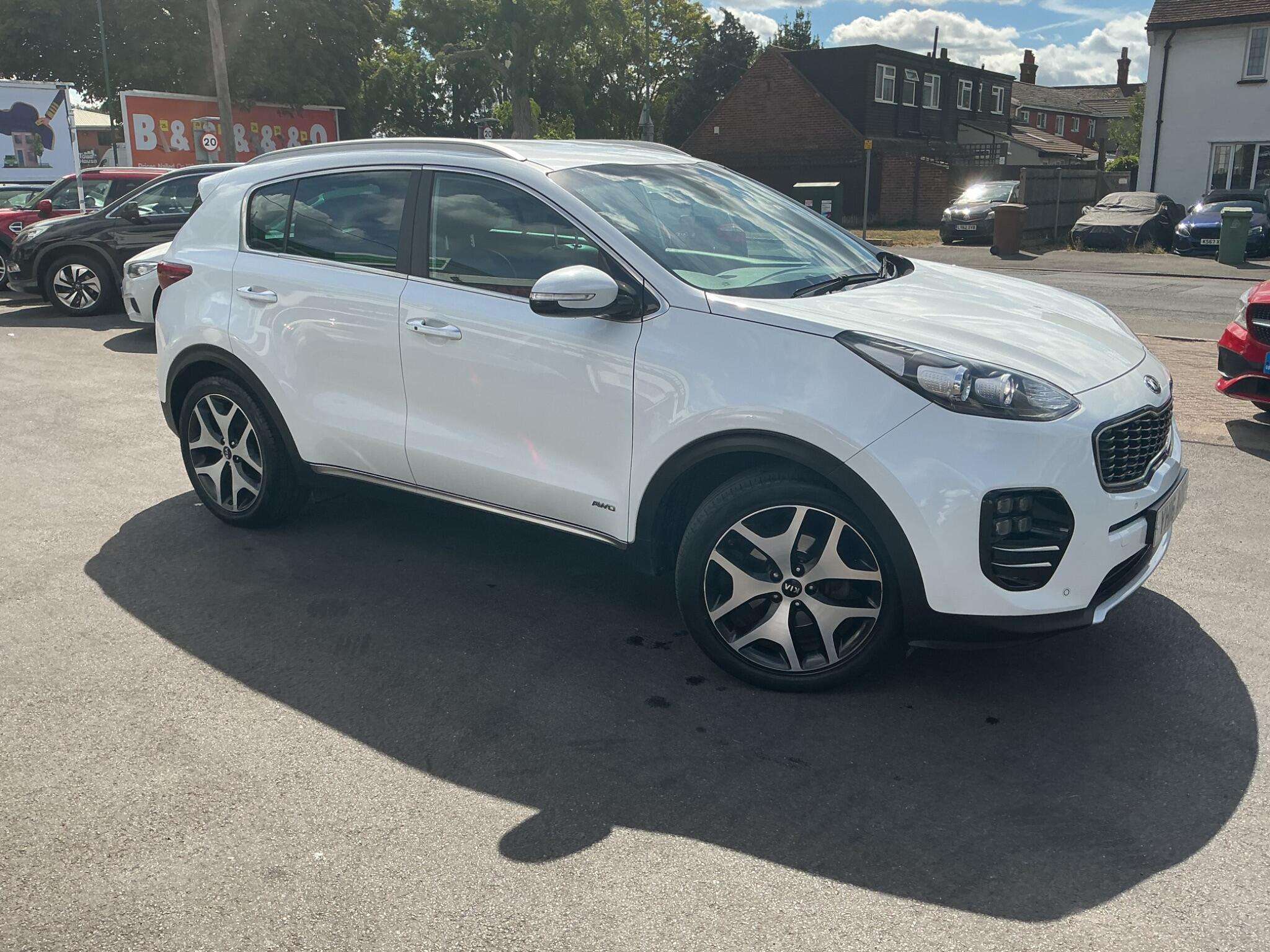 A 2016 KIA SPORTAGE 2.0 CRDi GT-Line AWD Euro 6 5dr A 2016 KIA SPORTAGE 2.0 CRDi GT-Line AWD Euro 6 5dr