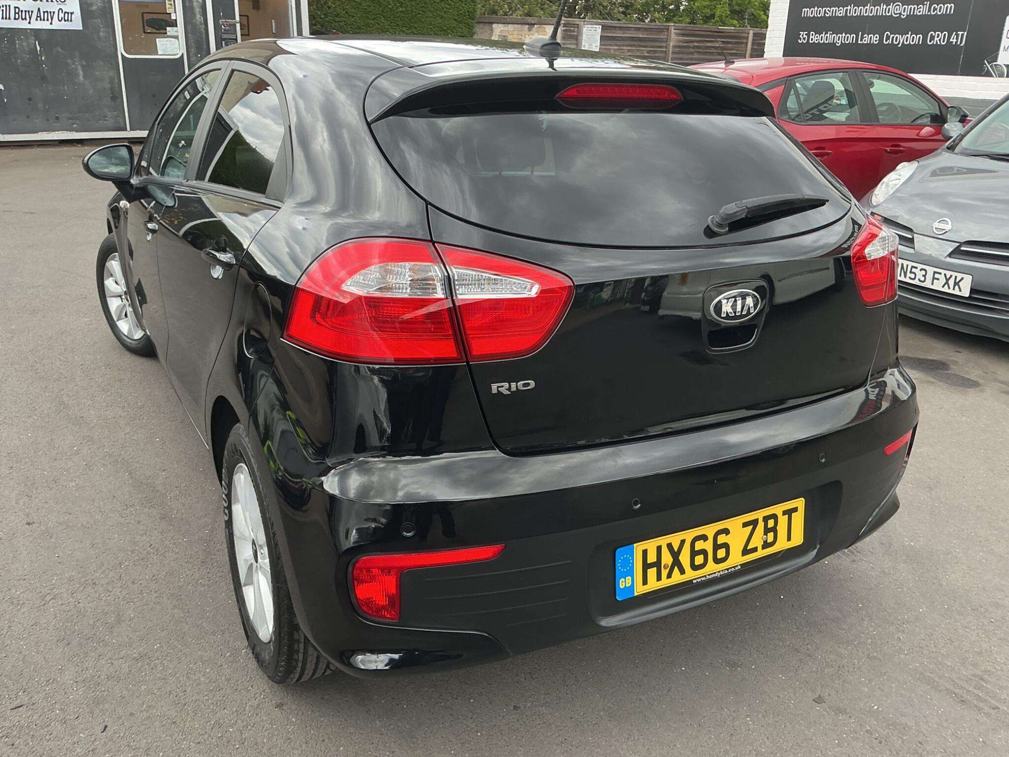 2016 KIA RIO 2016 KIA RIO