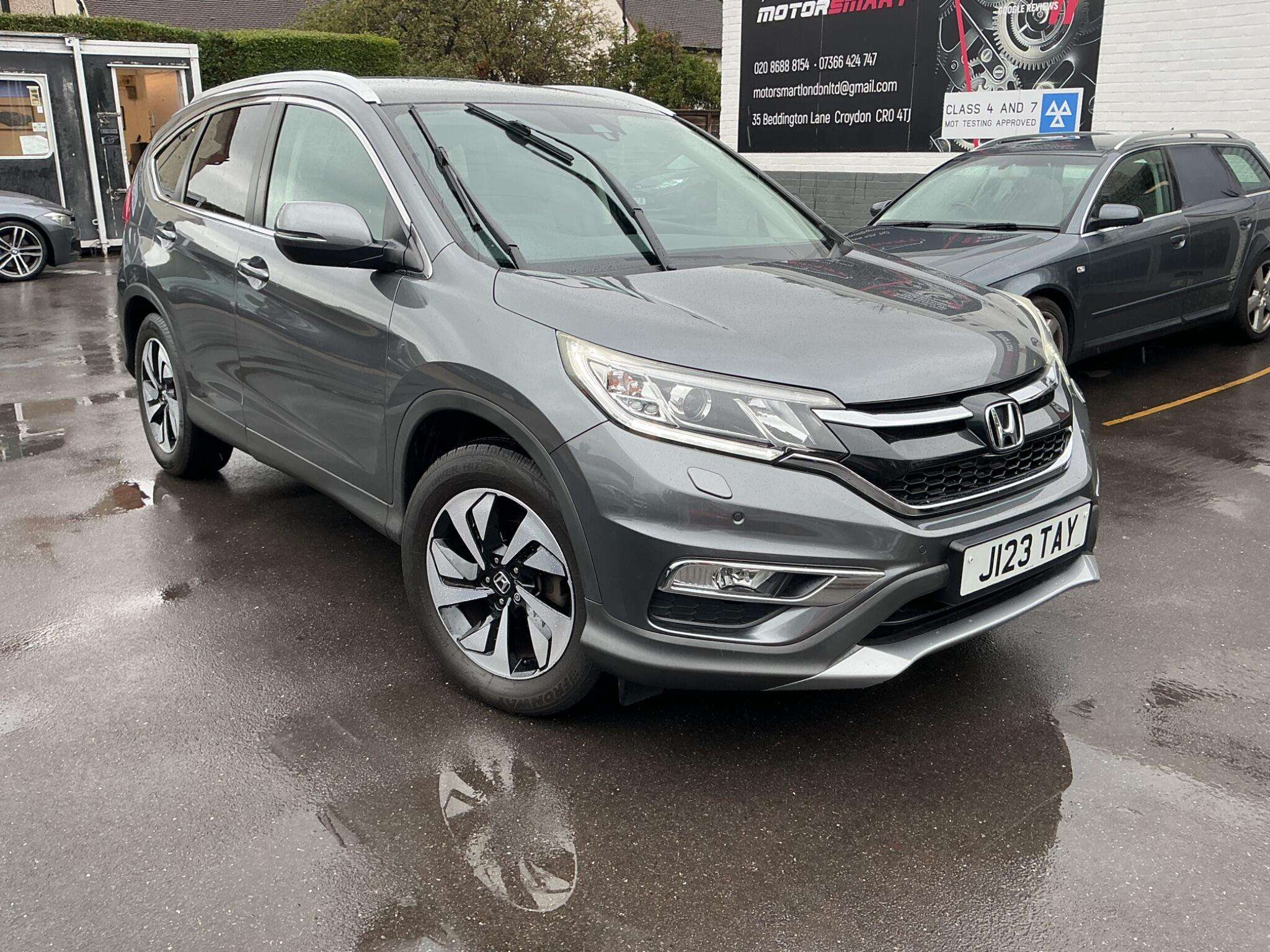 A 2017 HONDA CR-V 2.0 i-VTEC EX 4WD Euro 6 (s/s) 5dr A 2017 HONDA CR-V 2.0 i-VTEC EX 4WD Euro 6 (s/s) 5dr