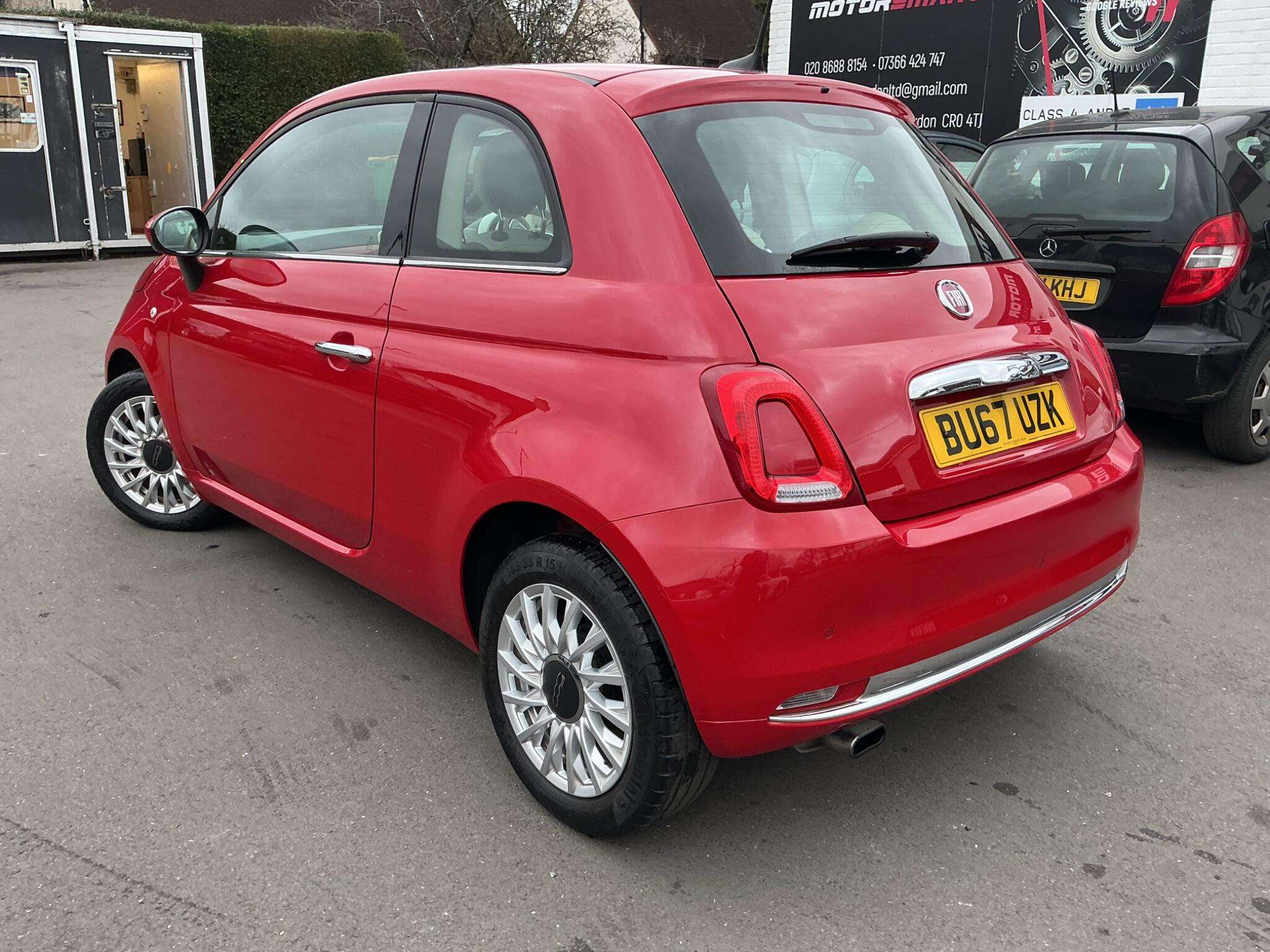 2017 FIAT 500 2017 FIAT 500