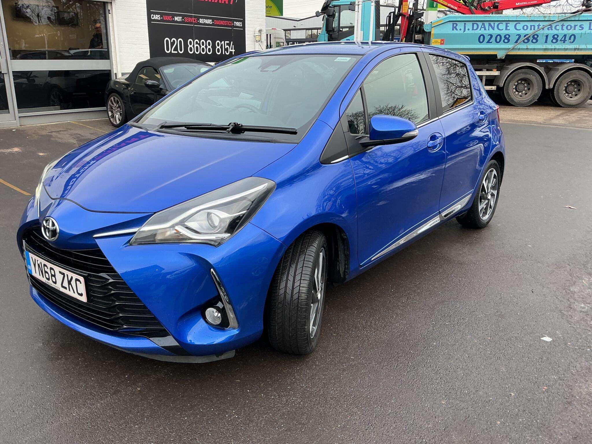 A 2018 TOYOTA YARIS 1.5 VVT-i Excel Euro 6 5dr A 2018 TOYOTA YARIS 1.5 VVT-i Excel Euro 6 5dr