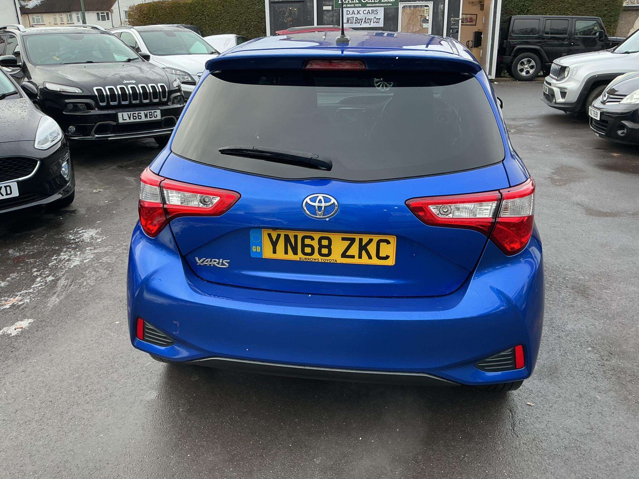 2018 TOYOTA YARIS 2018 TOYOTA YARIS