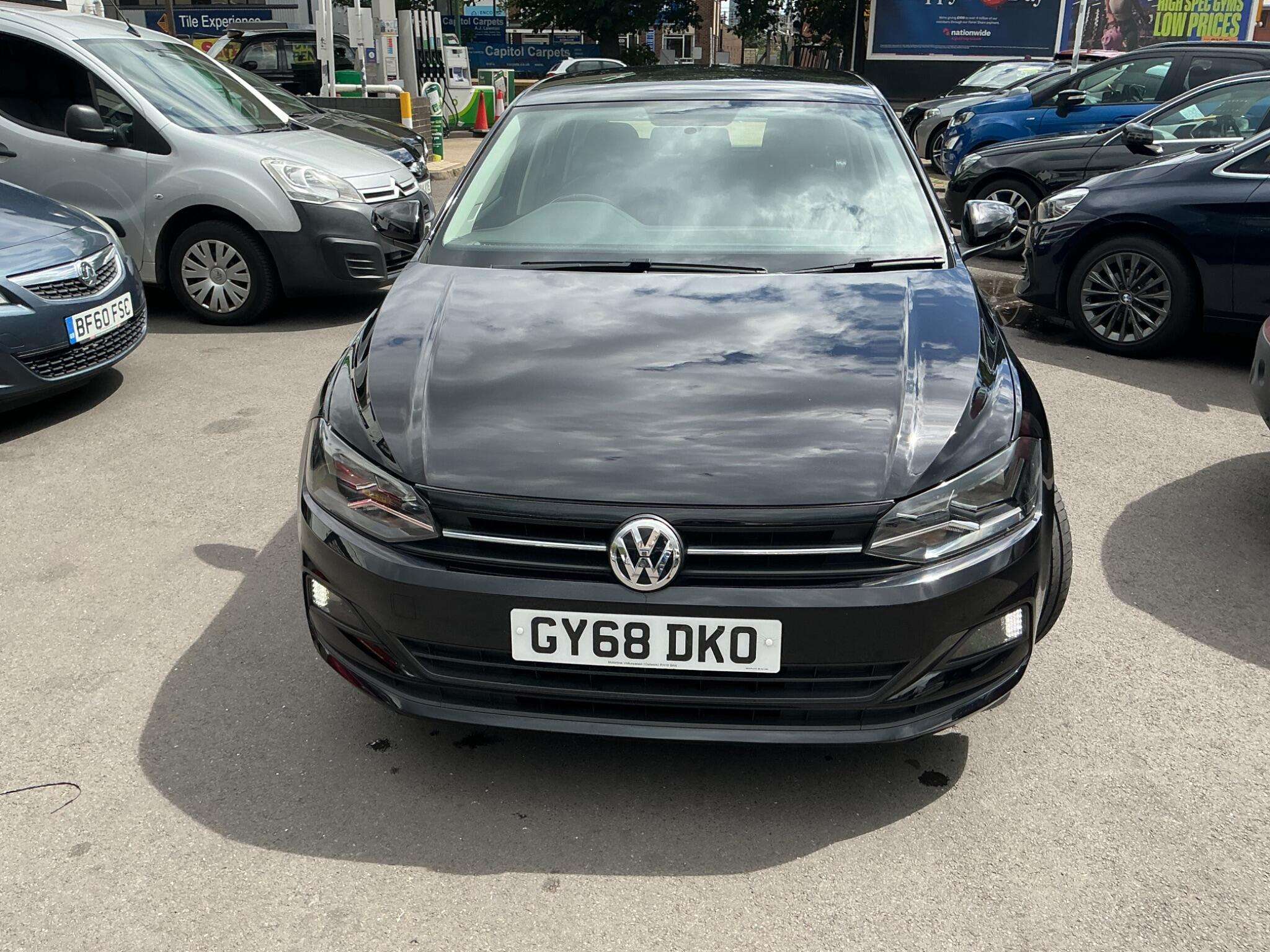 A 2018 VOLKSWAGEN POLO 1.0 SE Euro 6 (s/s) 5dr A 2018 VOLKSWAGEN POLO 1.0 SE Euro 6 (s/s) 5dr