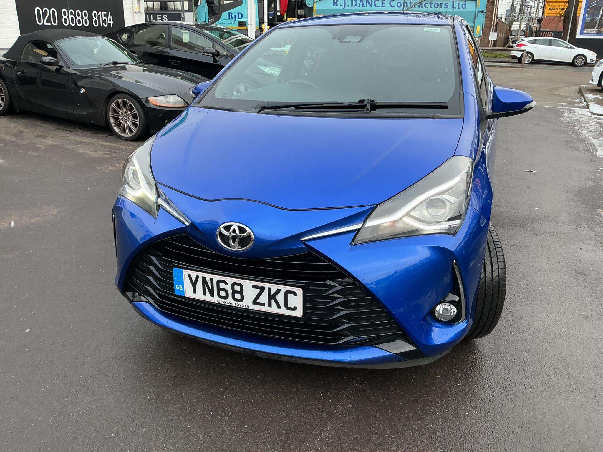 2018 TOYOTA YARIS 2018 TOYOTA YARIS