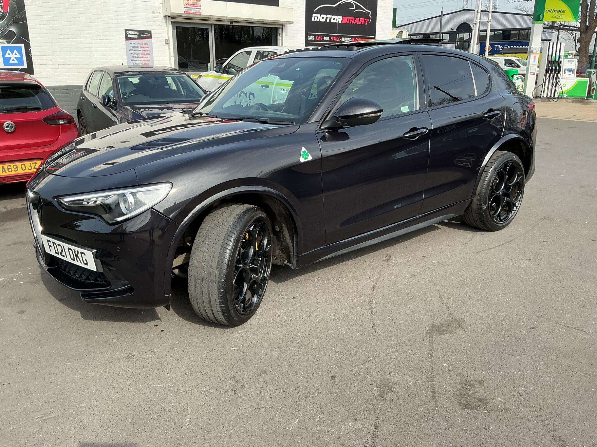 2021 ALFA ROMEO STELVIO 2021 ALFA ROMEO STELVIO