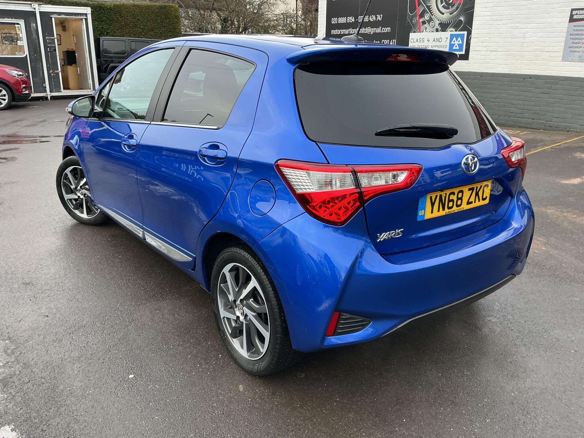 2018 TOYOTA YARIS 2018 TOYOTA YARIS