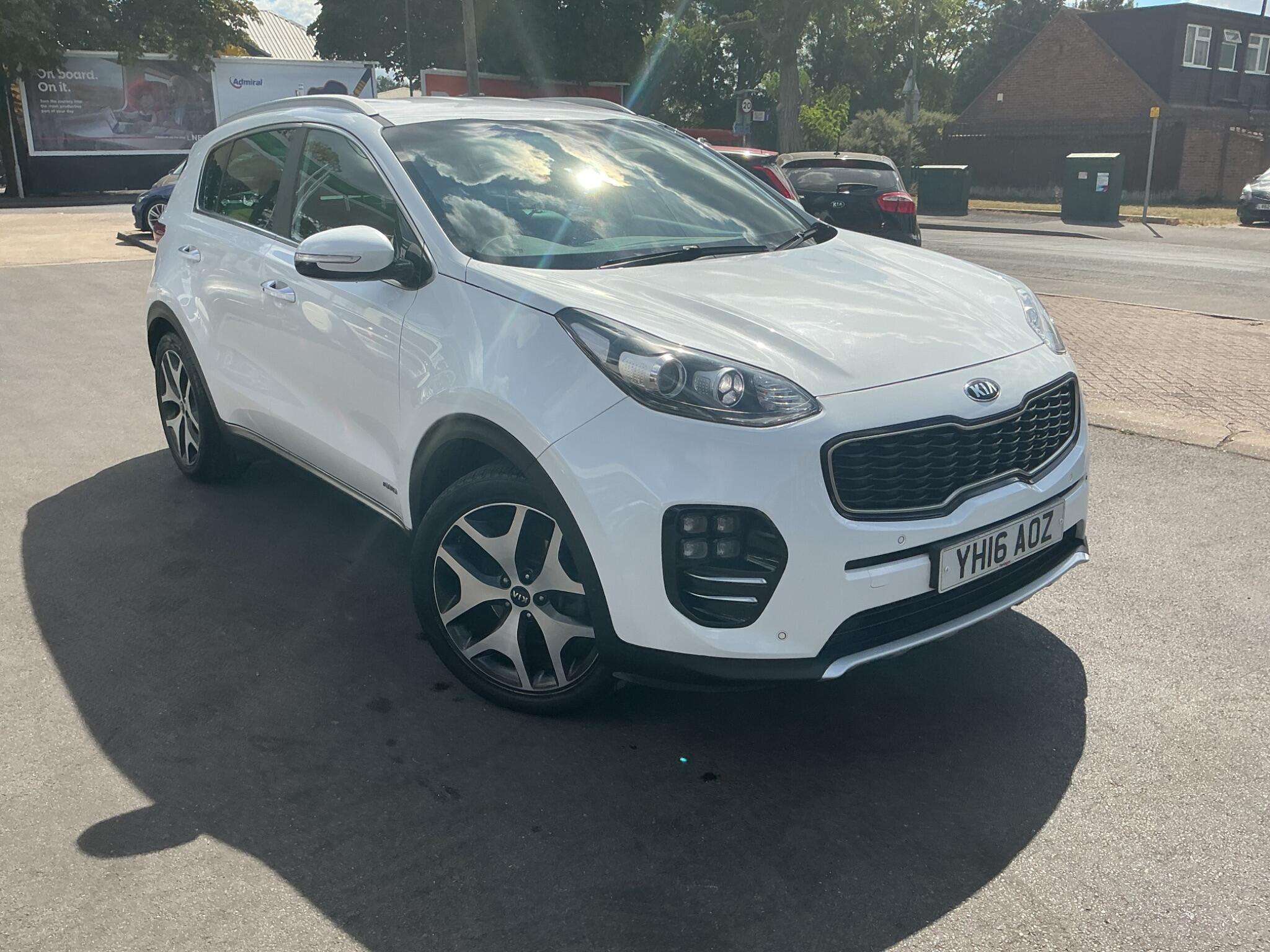 A 2016 KIA SPORTAGE 2.0 CRDi GT-Line AWD Euro 6 5dr A 2016 KIA SPORTAGE 2.0 CRDi GT-Line AWD Euro 6 5dr