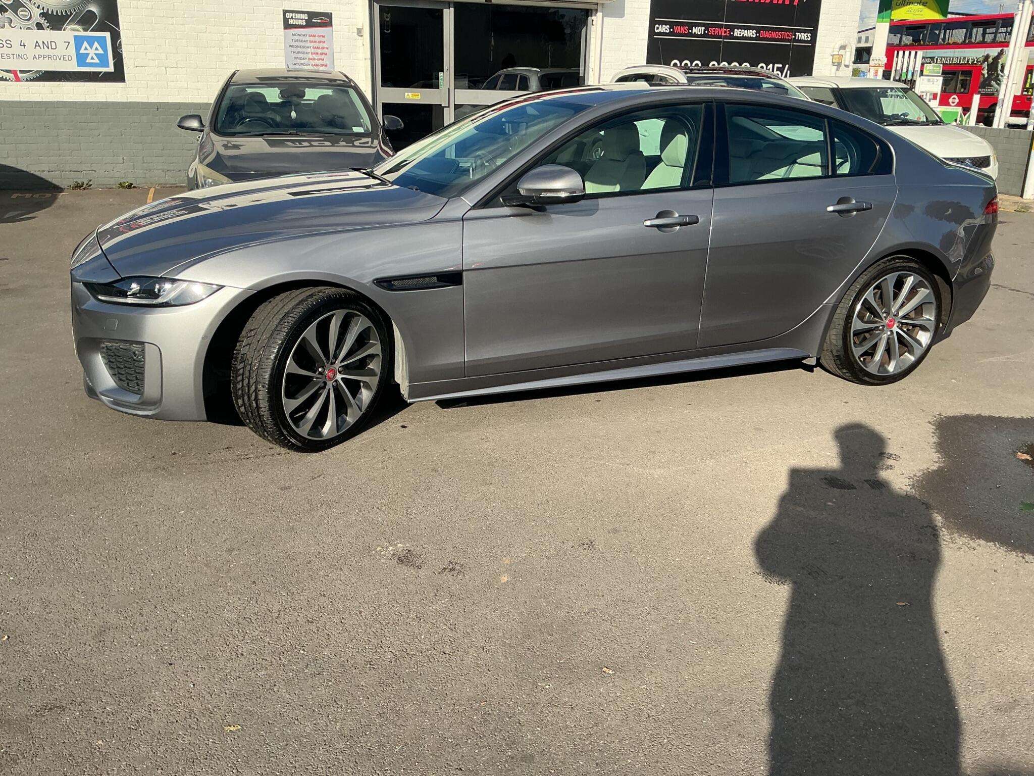 2019 JAGUAR XE 2019 JAGUAR XE