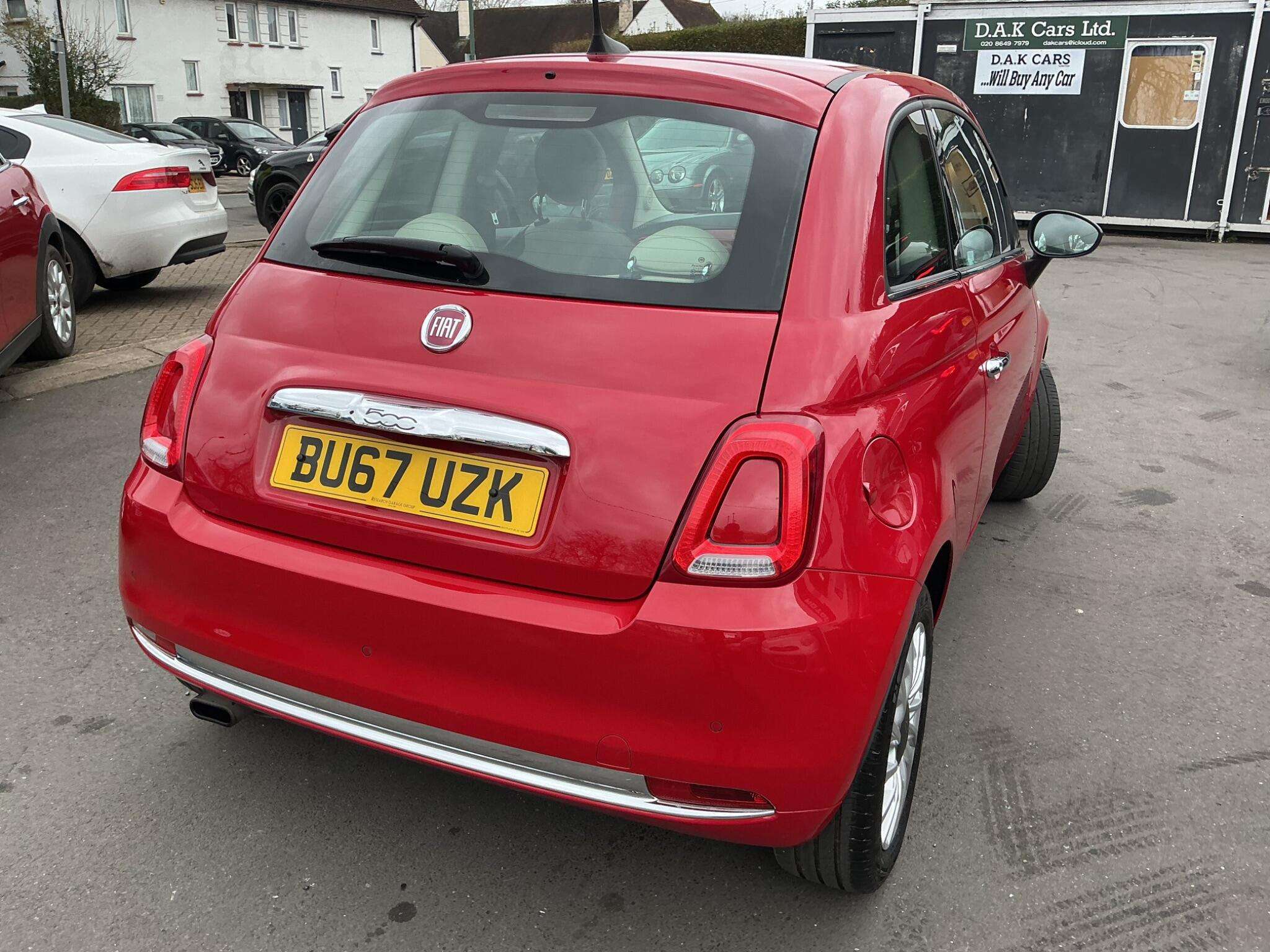 2017 FIAT 500 2017 FIAT 500