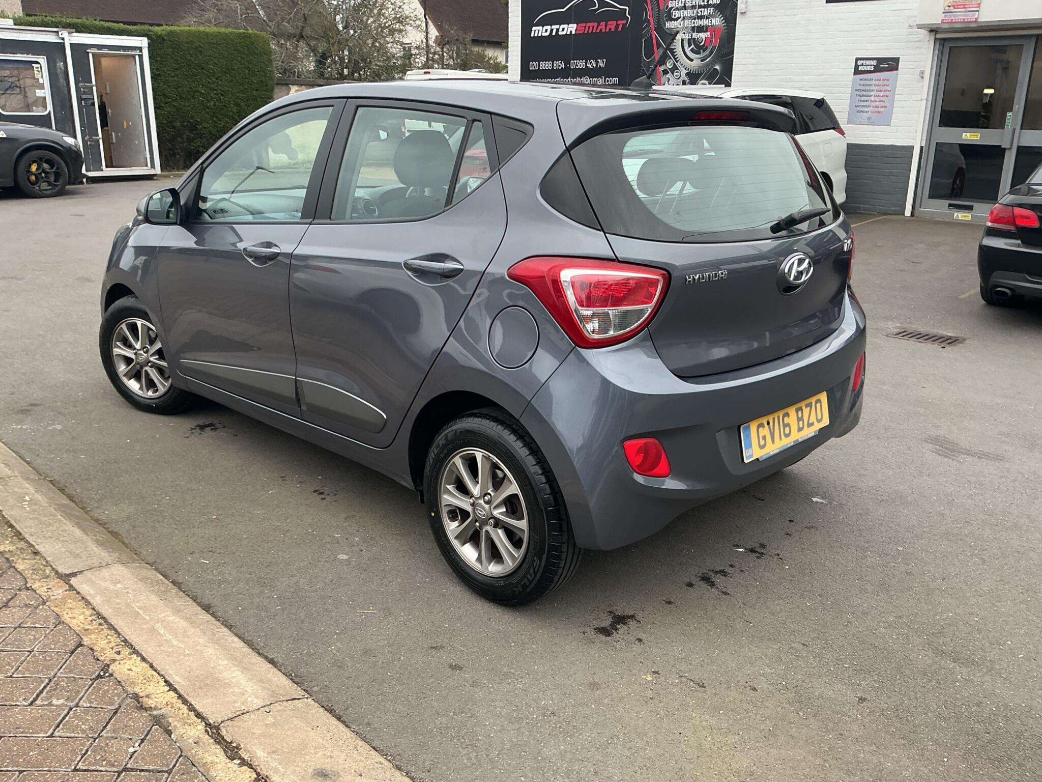 2016 HYUNDAI I10 2016 HYUNDAI I10
