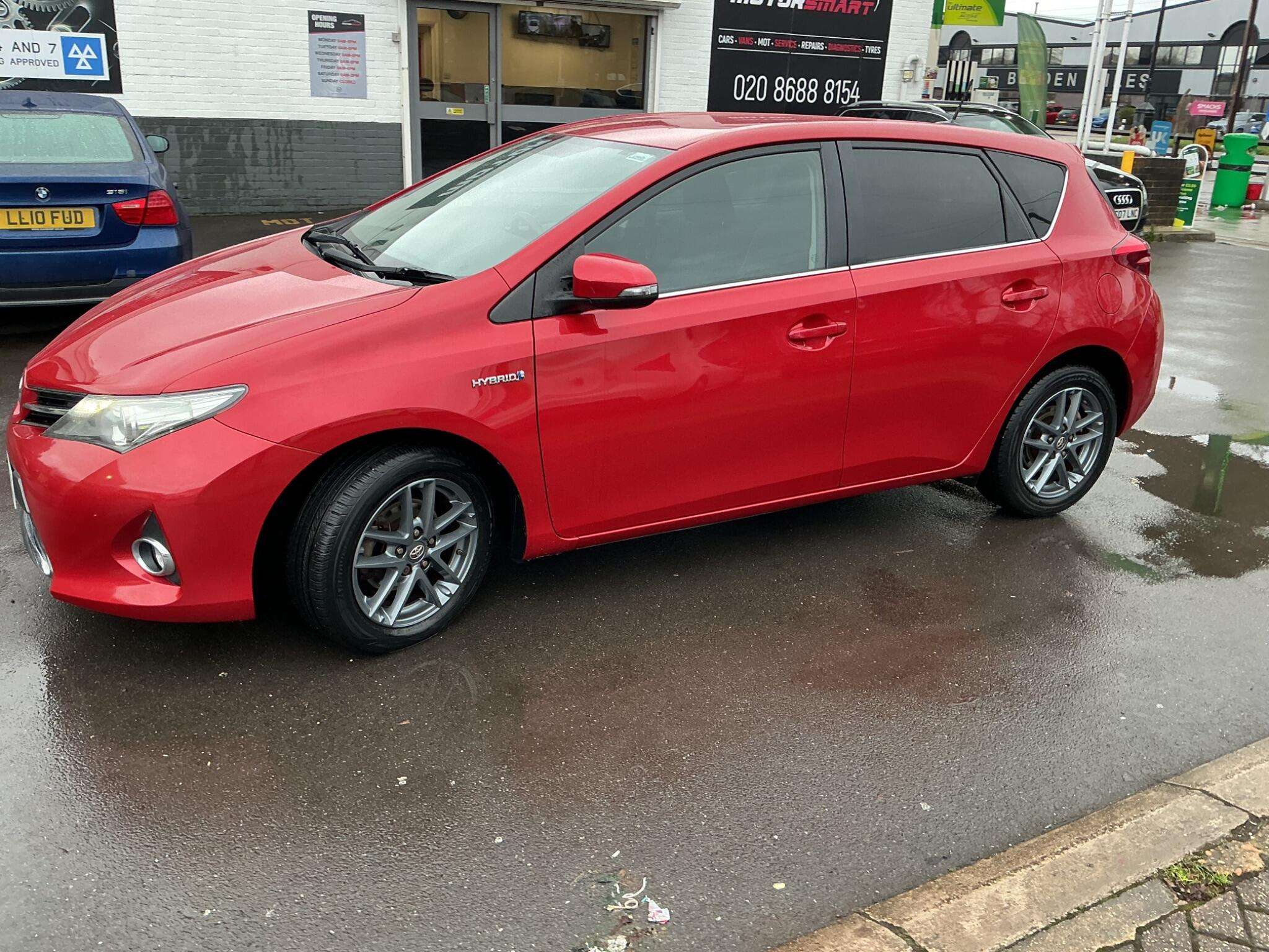 2014 TOYOTA AURIS 2014 TOYOTA AURIS