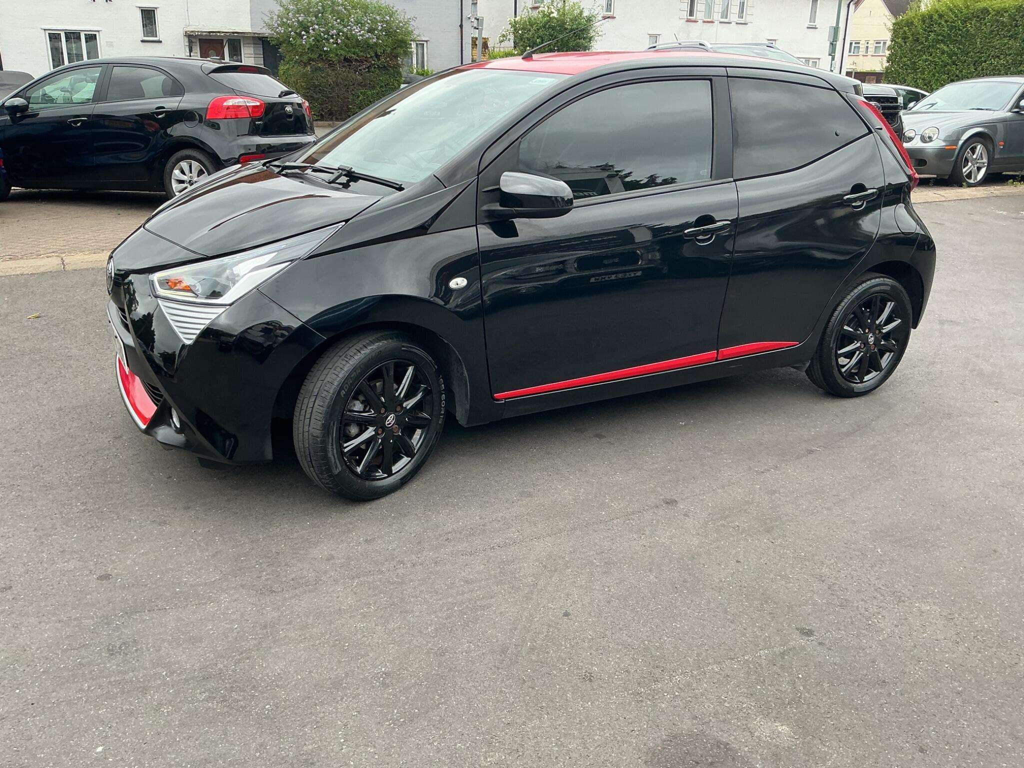 A 2018 TOYOTA AYGO 1.0 VVT-i x-press x-shift Euro 6 5dr A 2018 TOYOTA AYGO 1.0 VVT-i x-press x-shift Euro 6 5dr